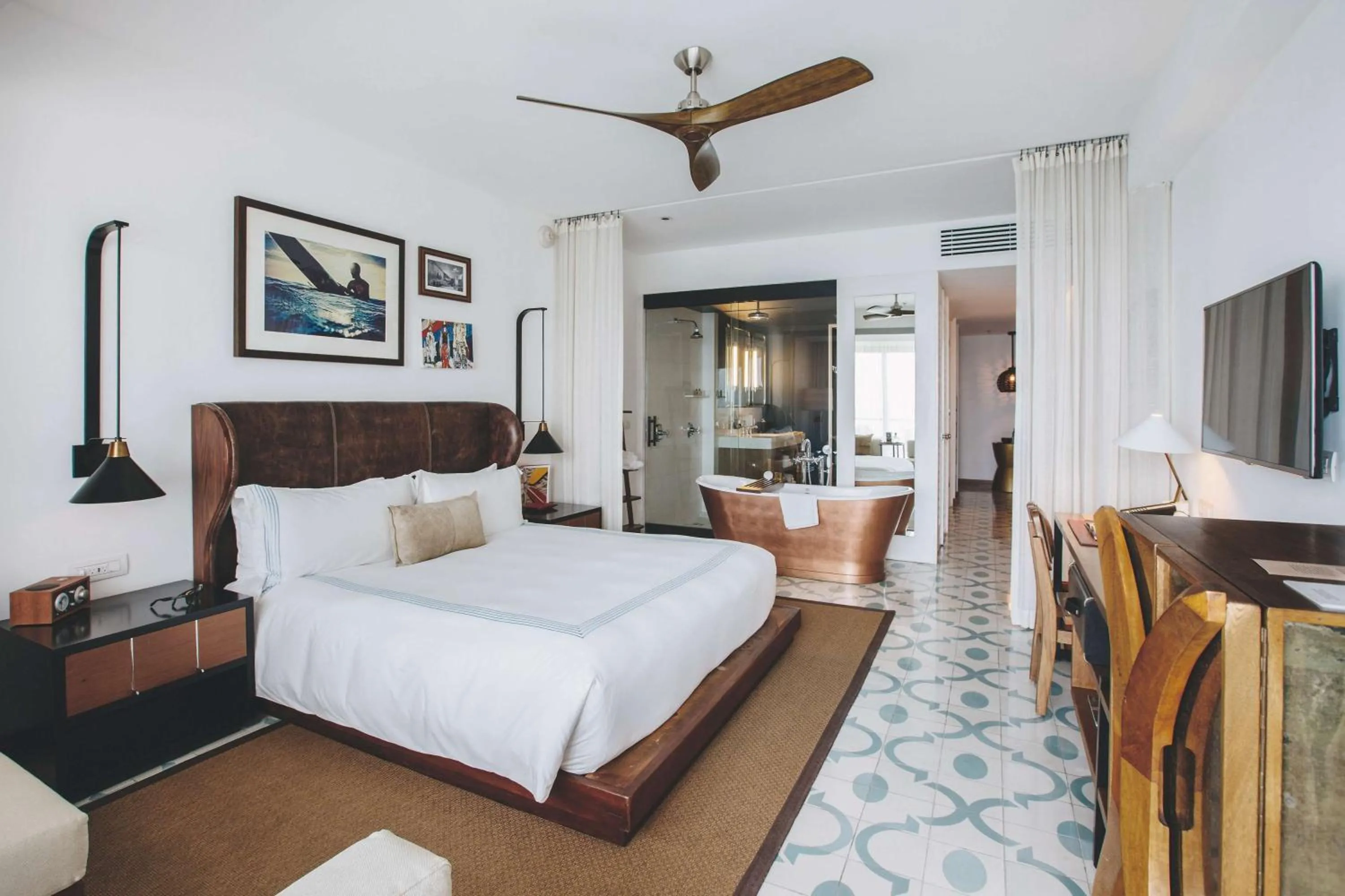 Bedroom, Bed in The Cape, A Thompson Hotel, by Hyatt