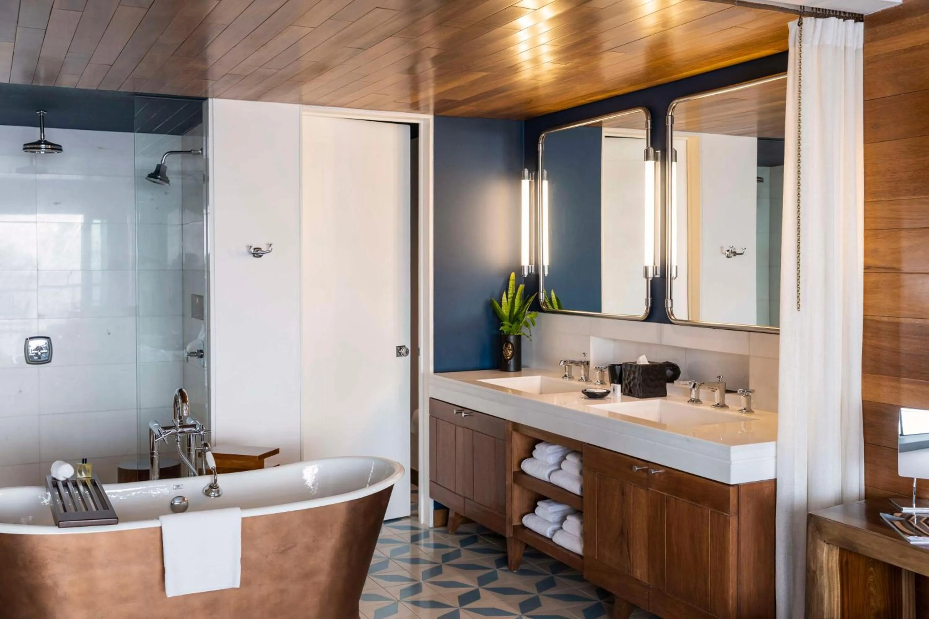 Photo of the whole room in The Cape, A Thompson Hotel, by Hyatt