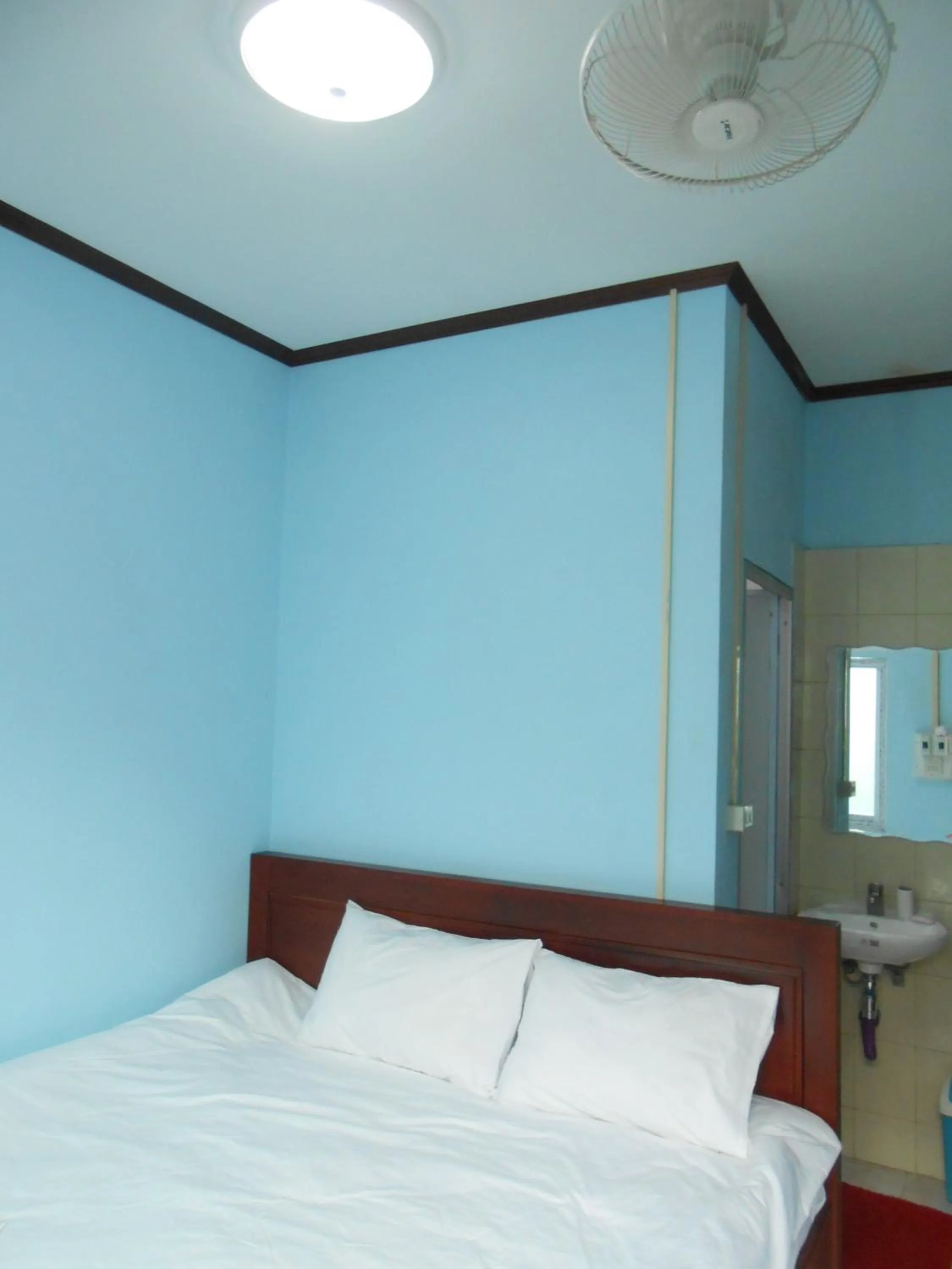 Bed in Lucky Backpacker Hostel