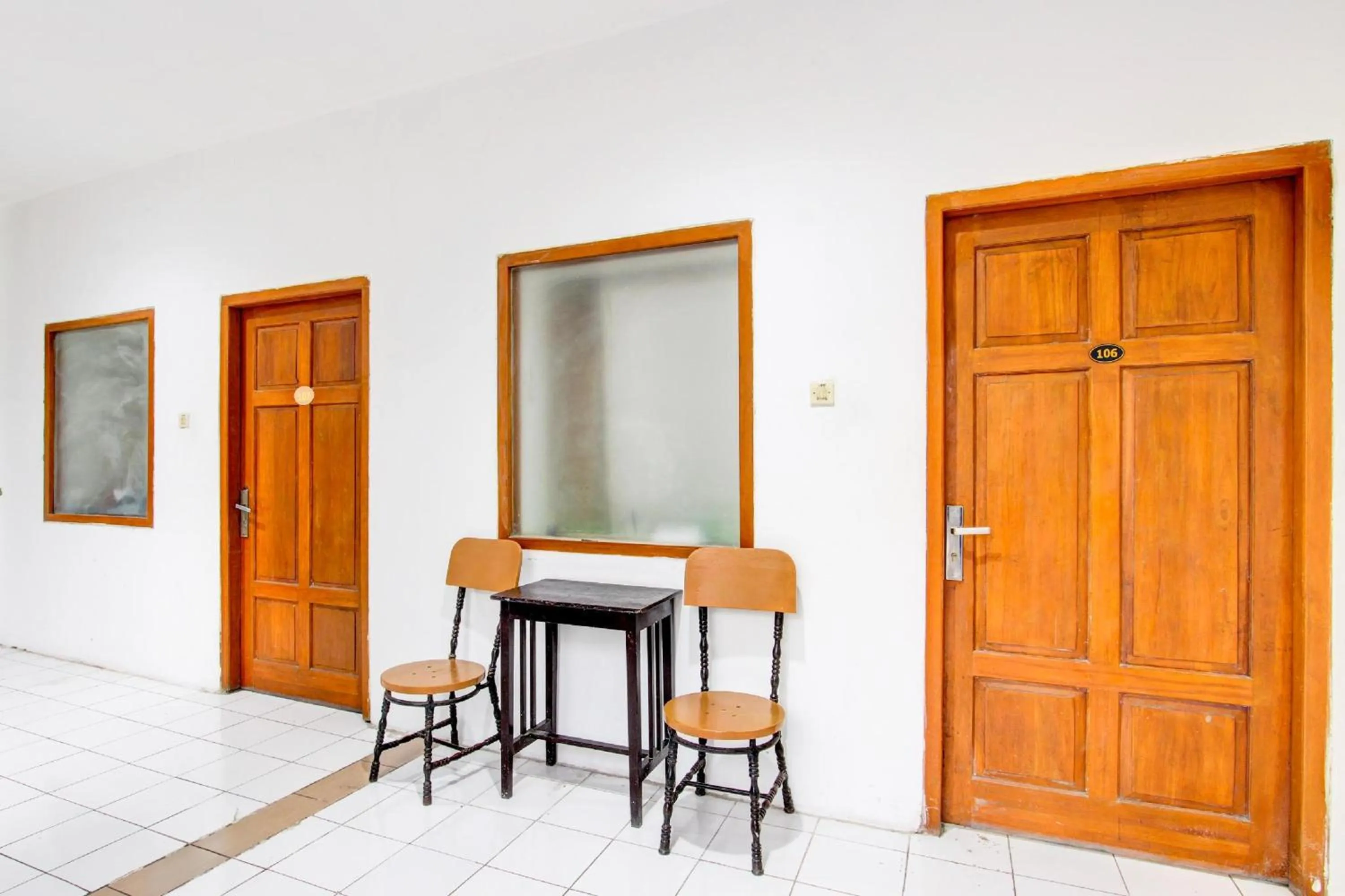 Lobby or reception in Collection O Jalan Slamet Riyadi Near Kampung Batik Kauman Formerly Hotel Grand Kota