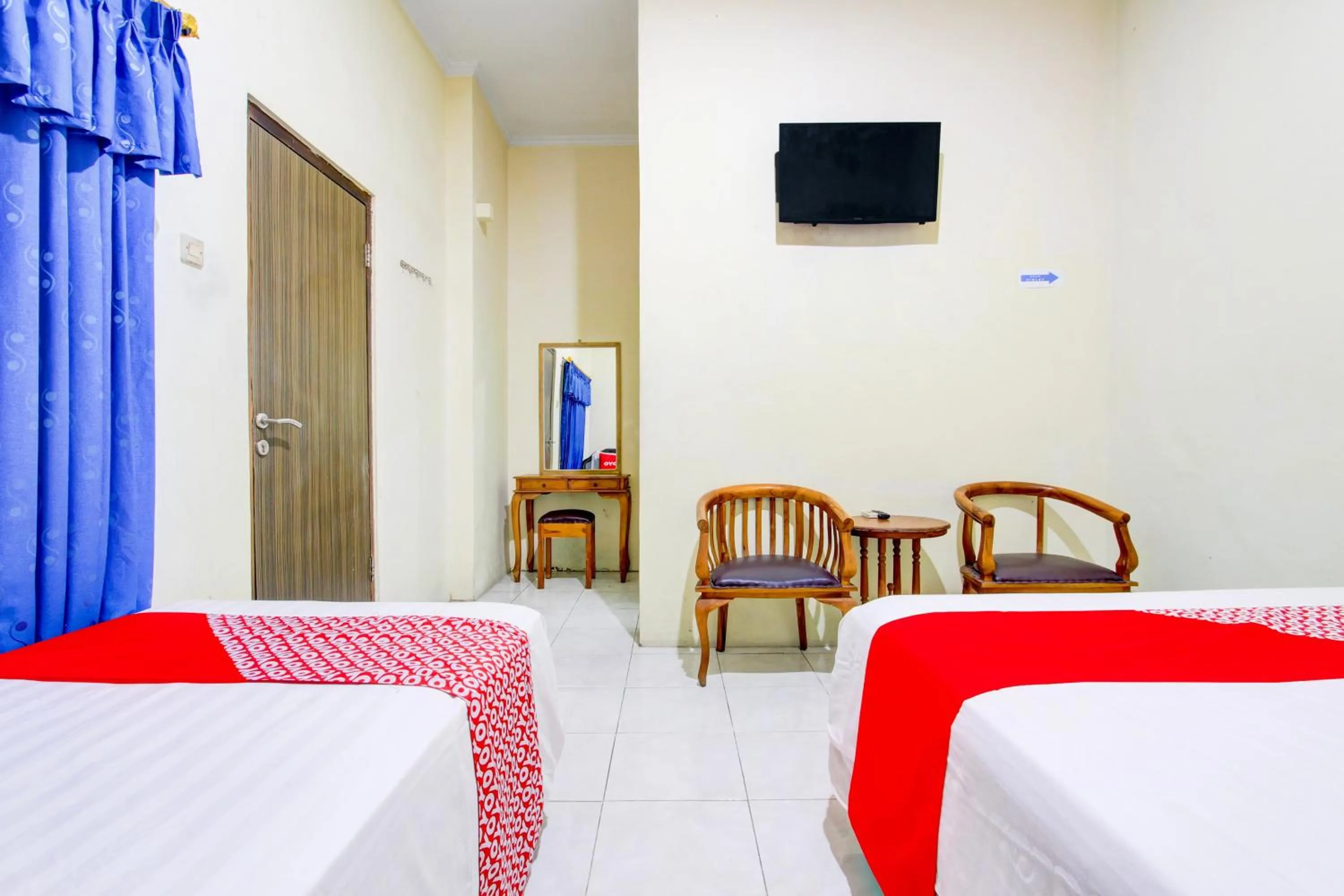 Bedroom, Bed in Hotel O Jalan Malioboro Near Stasiun Tugu Yogyakarta Formerly Hotel Baru