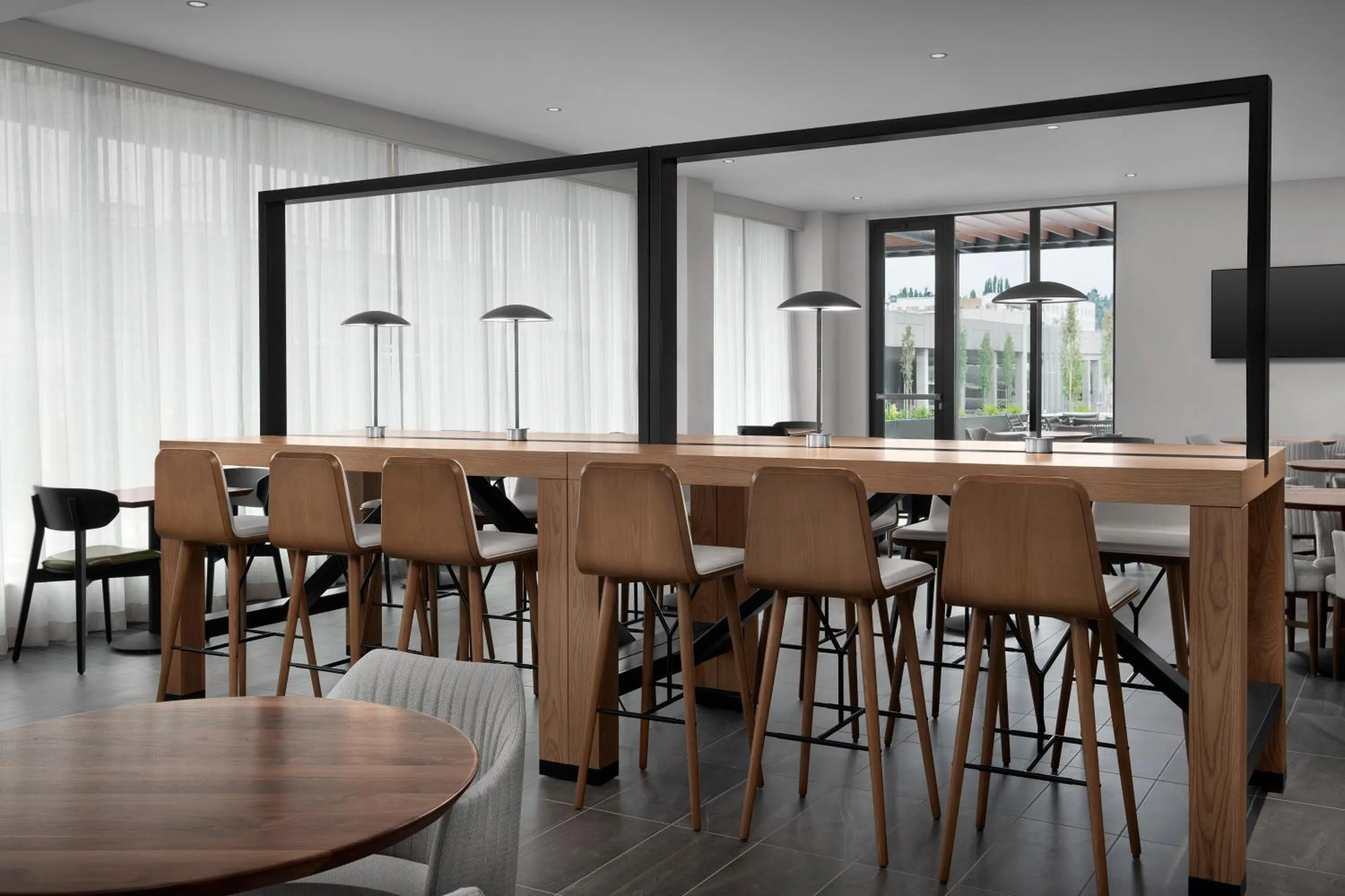 Seating area in Residence Inn by Marriott Seattle Northgate Station