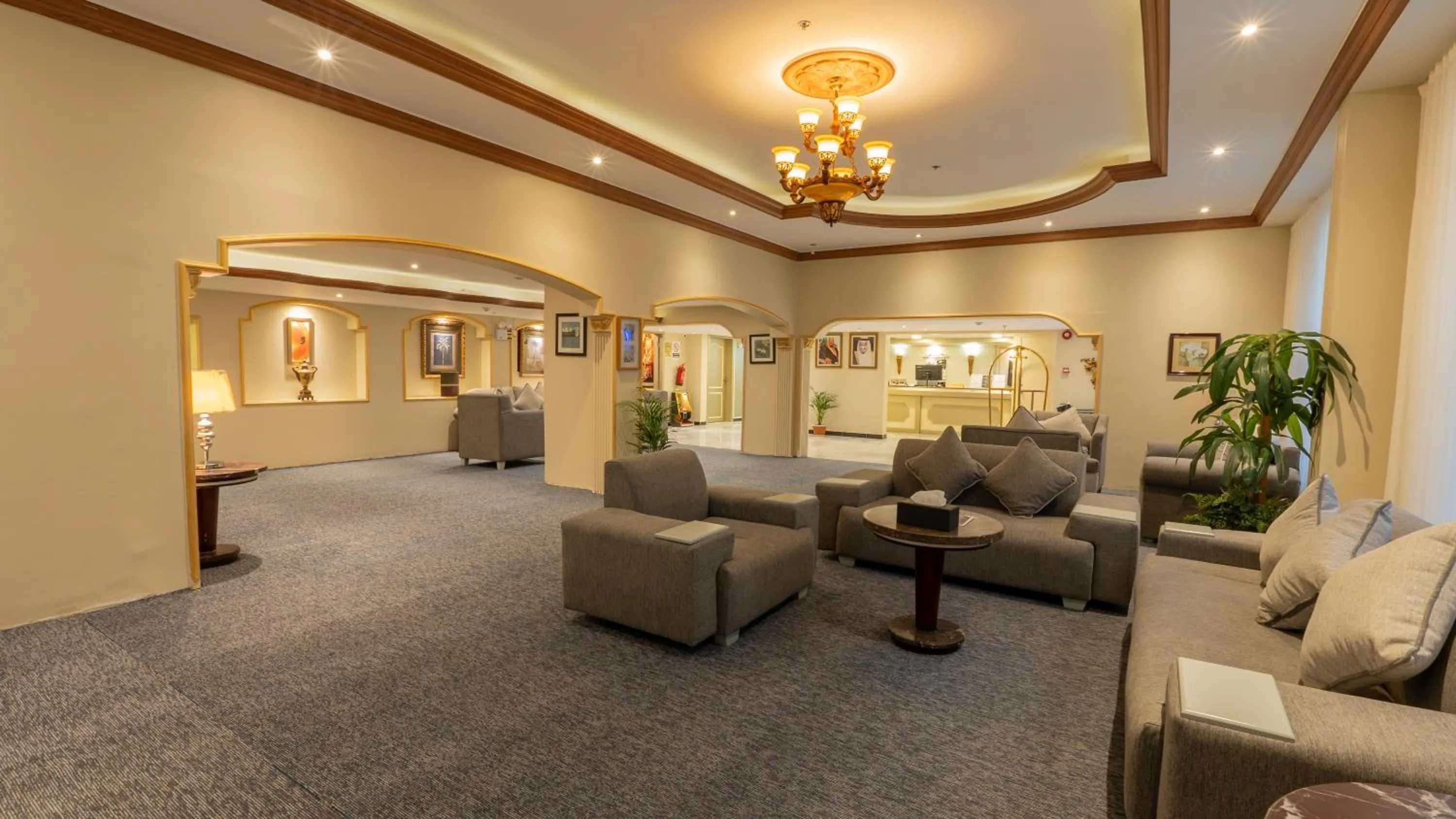 Lobby or reception in Al Iqbal Hotel