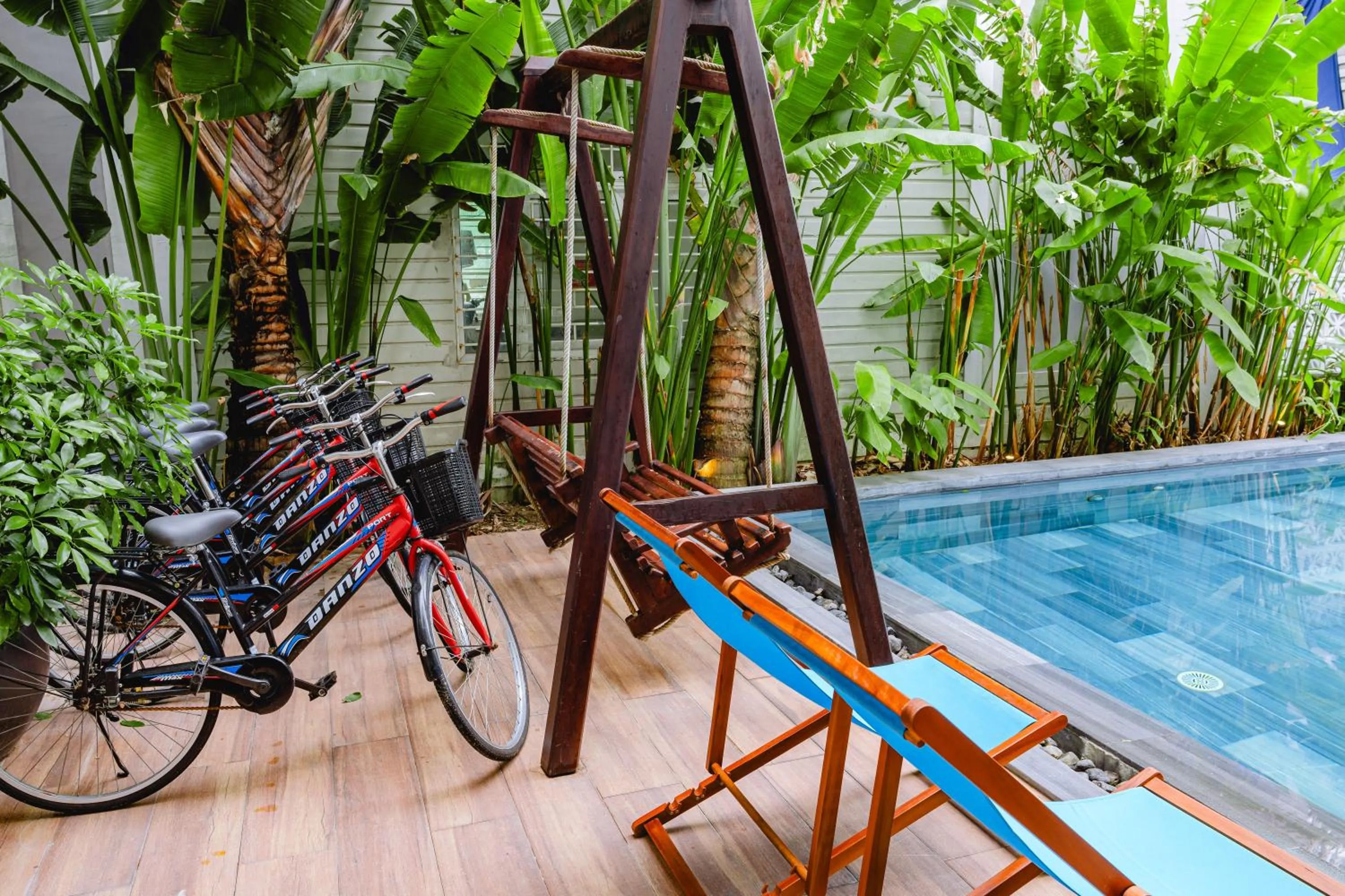 Swimming pool in Palm Riverside Boutique