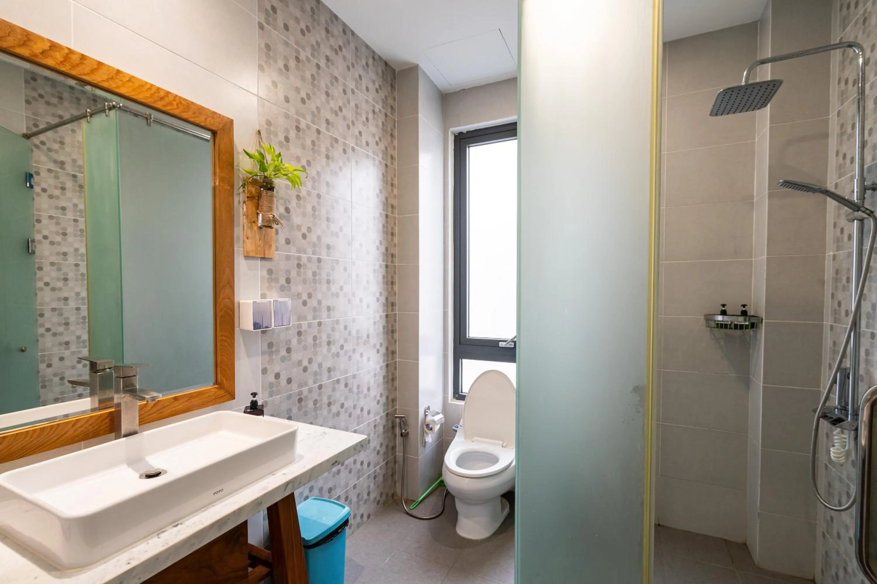 Shower in Palm Riverside Boutique