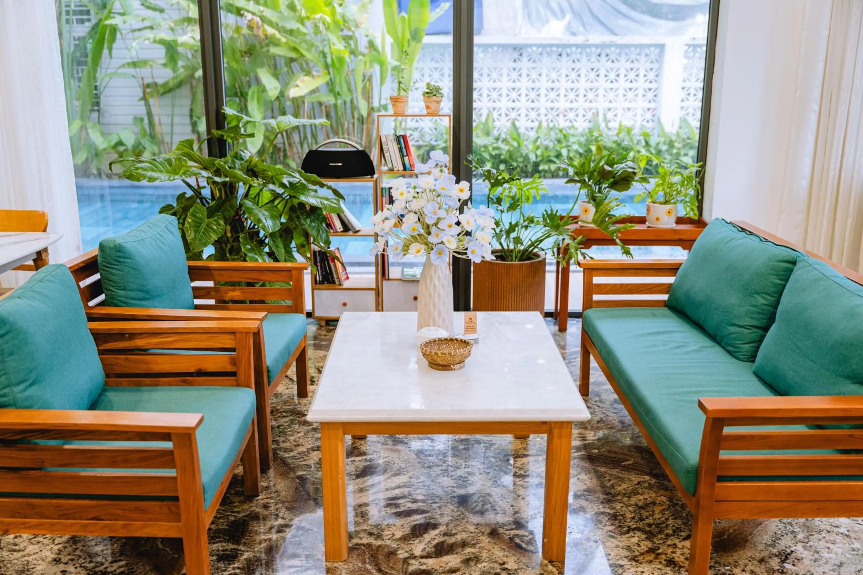 Garden in Palm Riverside Boutique