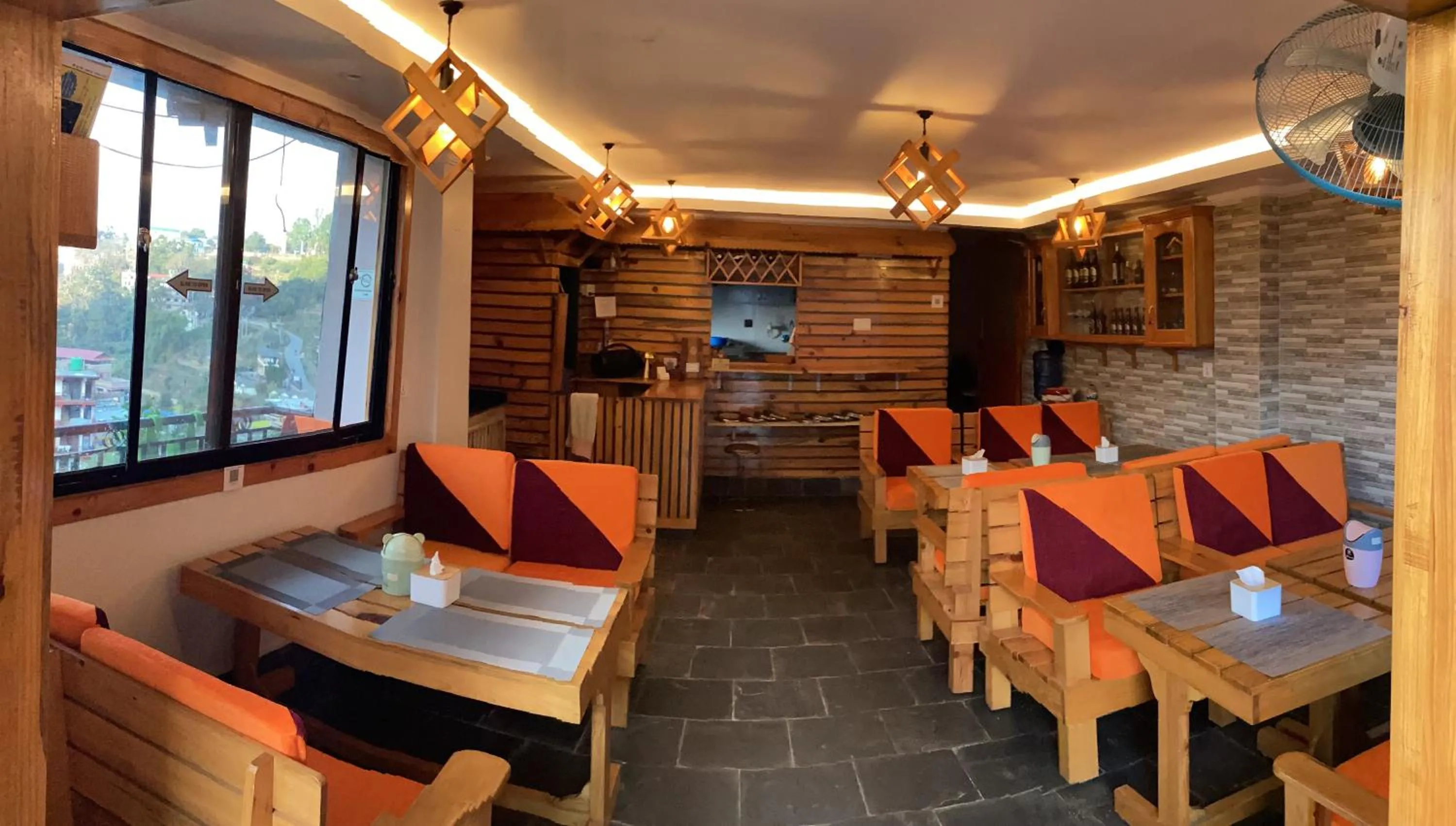 Bandipur Samira Homestay & Mountain View Restaurant