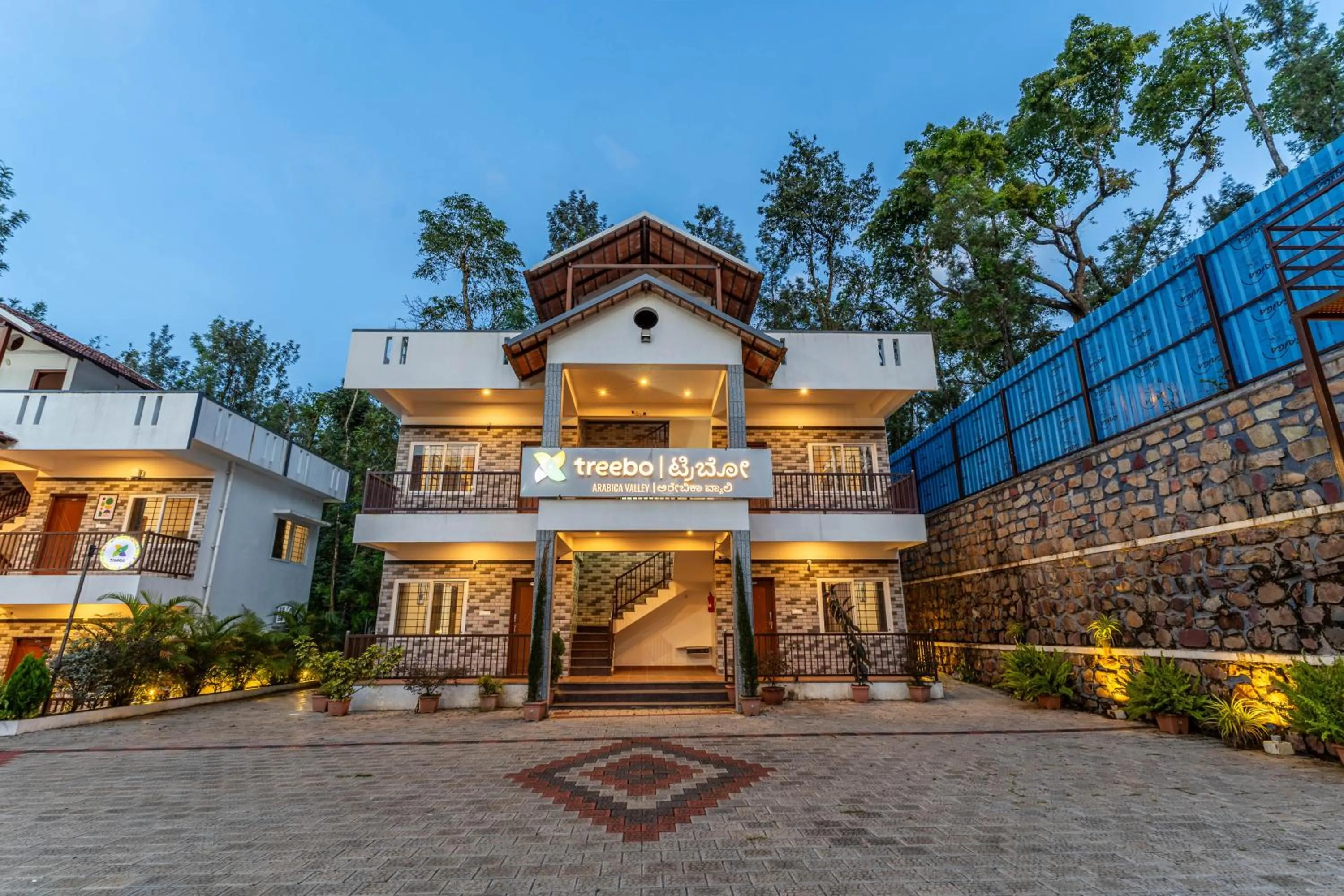 Treebo Arabica Valley-Coffee Plantation Retreat