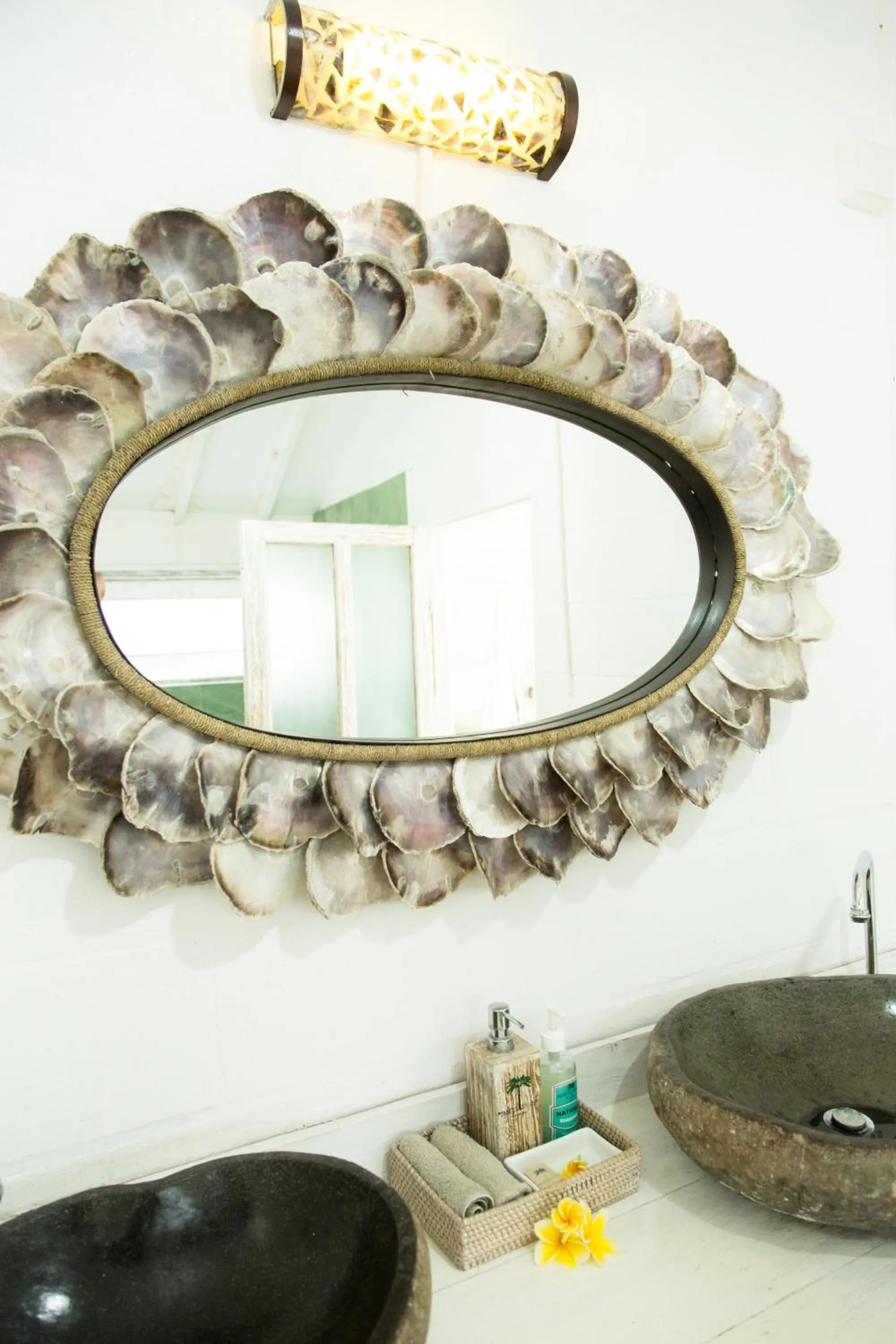 Decorative detail in Palmeto Village