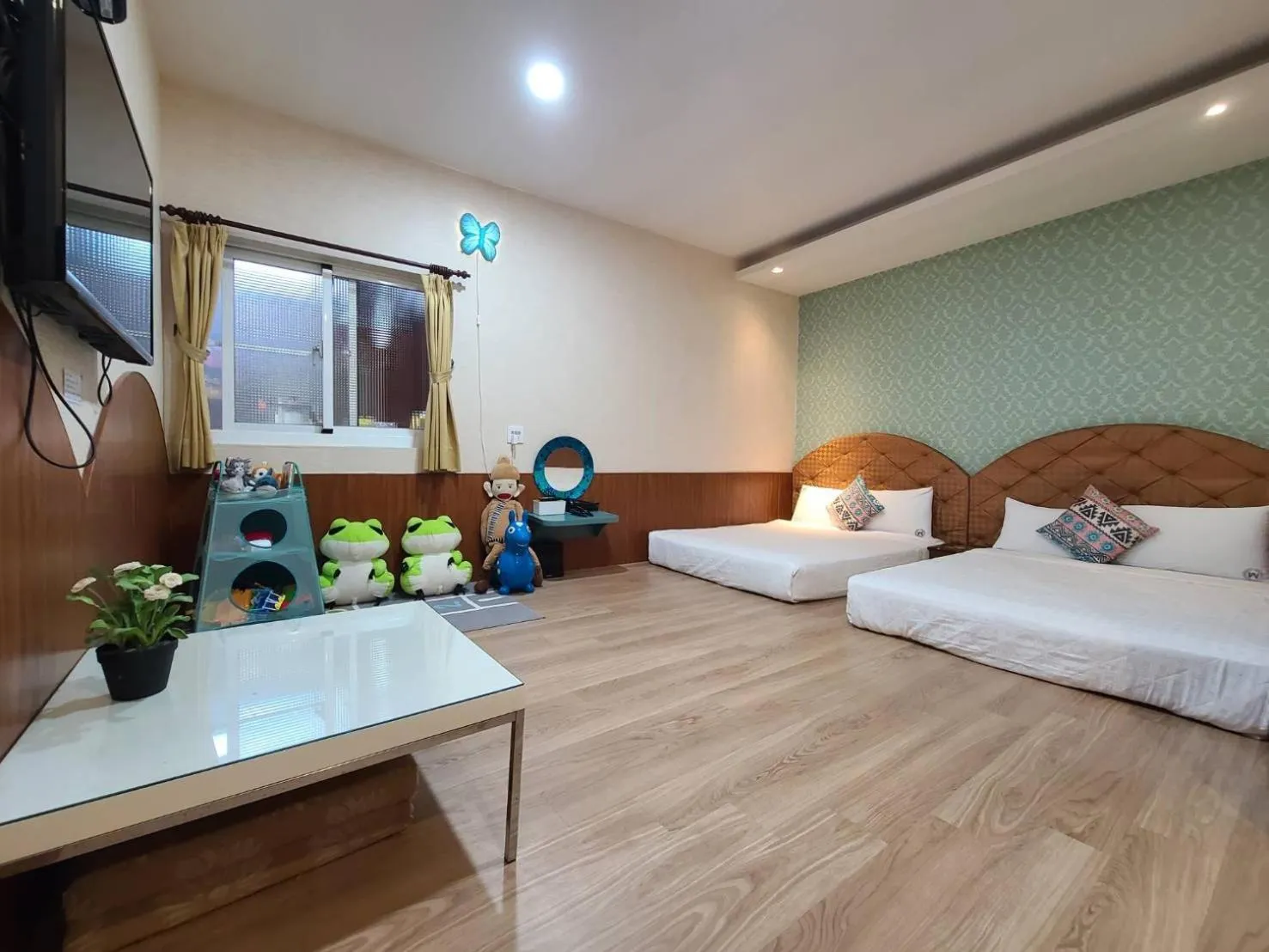 Bedroom, Bed in Xing Ji Bungalow