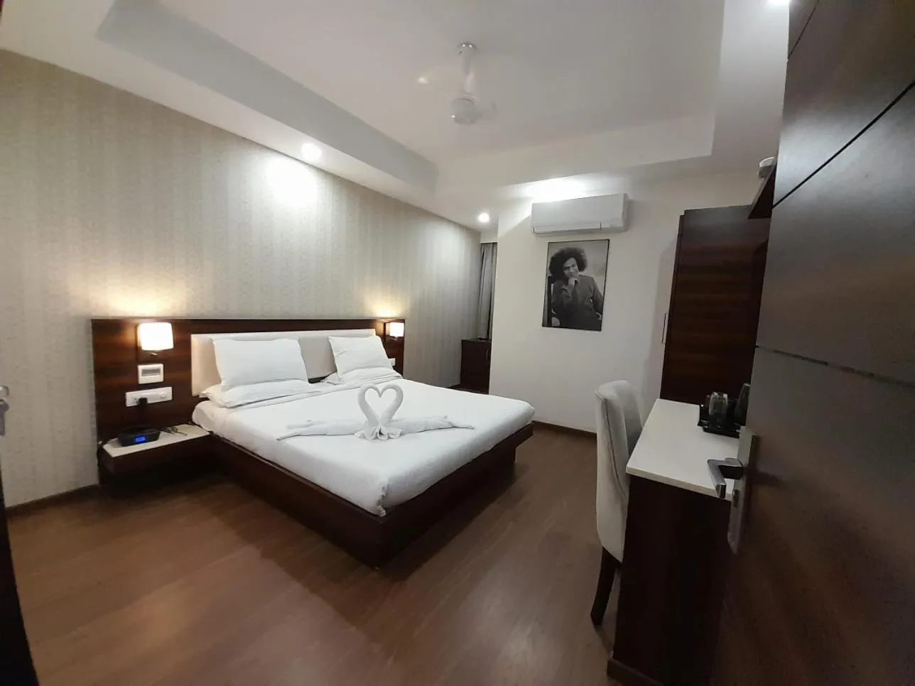 Photo of the whole room, Bed in Sai Maa Hotel & Residency