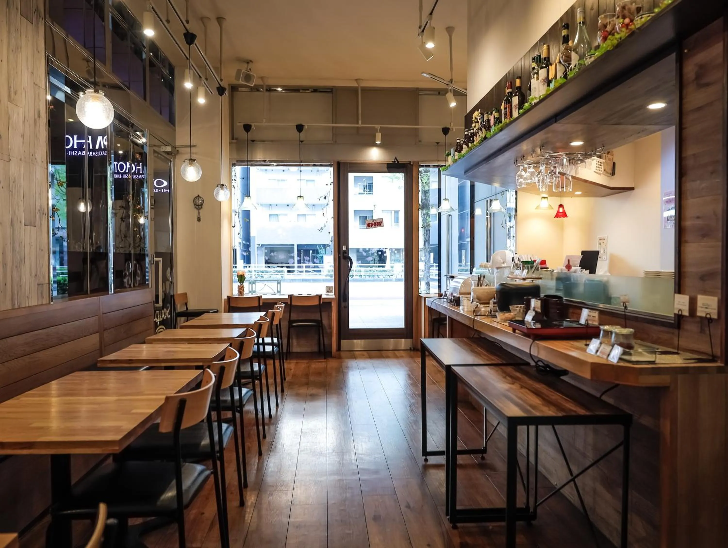 Restaurant/places to eat in APA Hotel Asakusabashi Ekikita