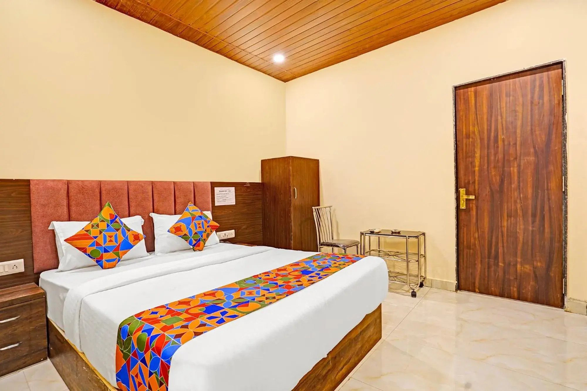 Deluxe Room - single occupancy in Via Surya Grand Deluxe Room - single occupancy in Via Surya Grand