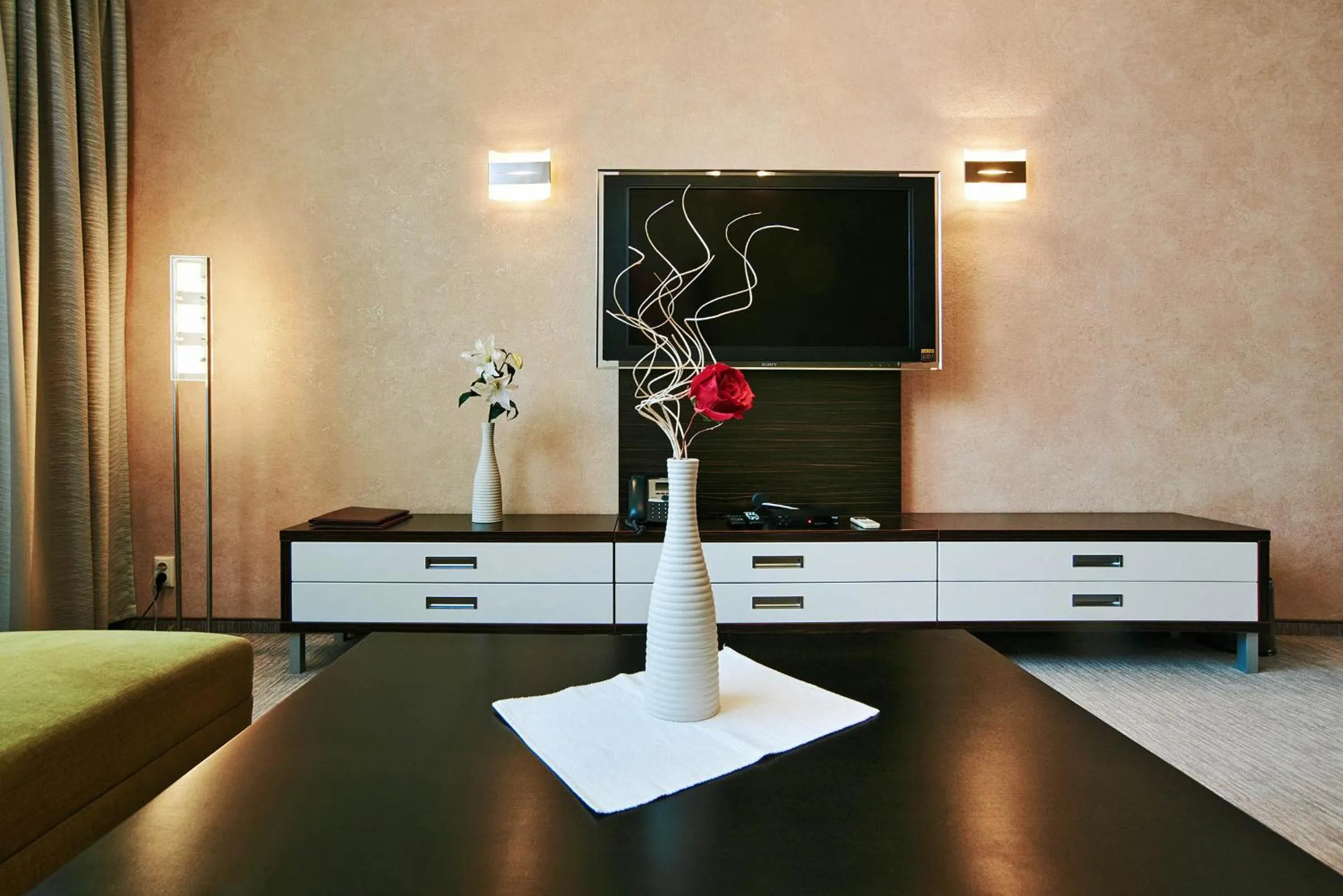 TV and multimedia in Privilege Apartments