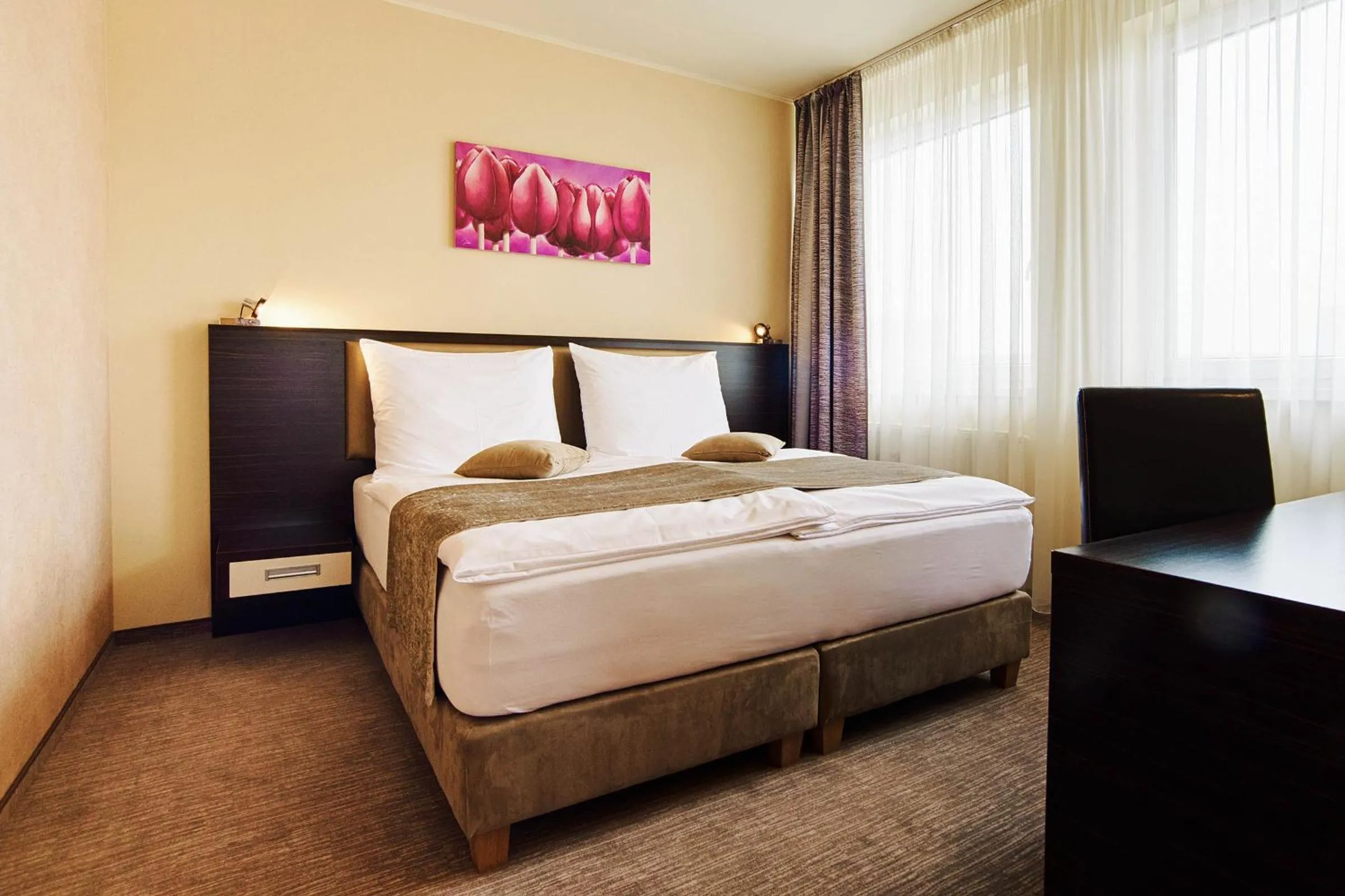 Photo of the whole room, Bed in Privilege Apartments