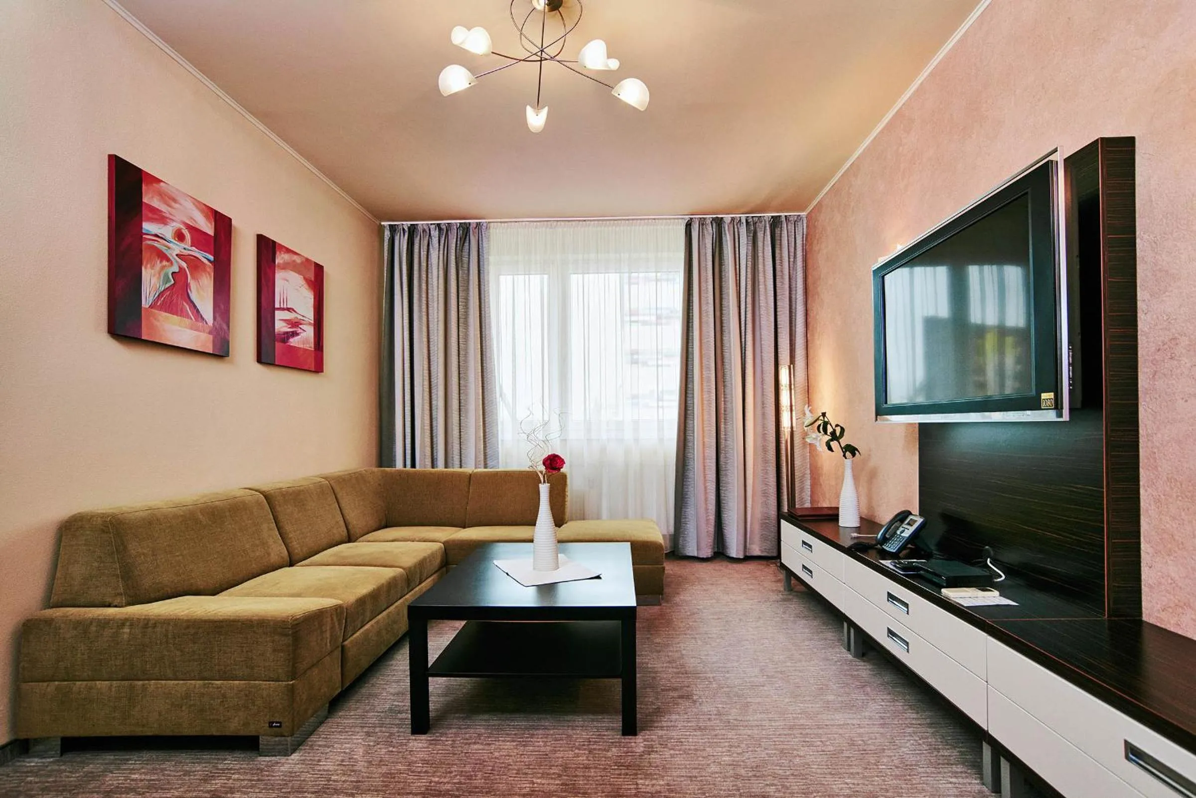 Photo of the whole room in Privilege Apartments