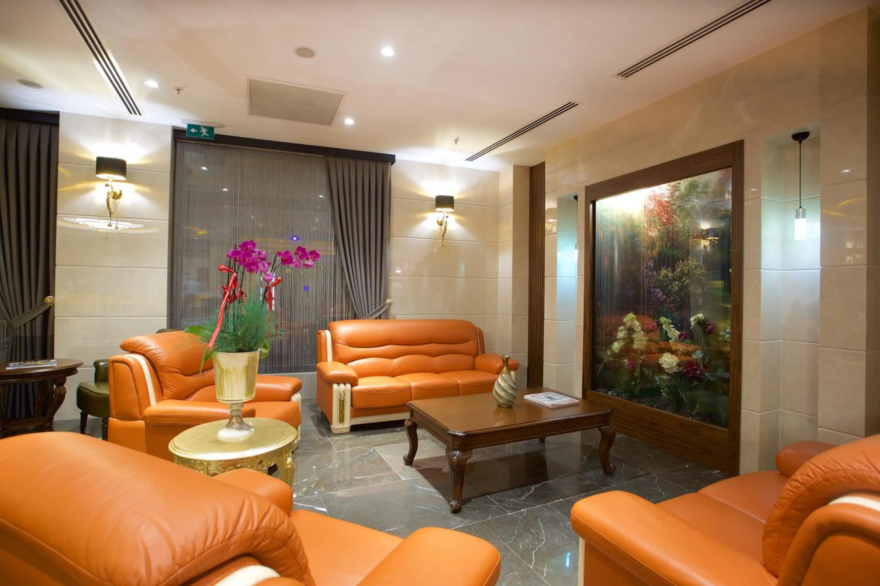 Lobby or reception in Icon Hotel Taksim