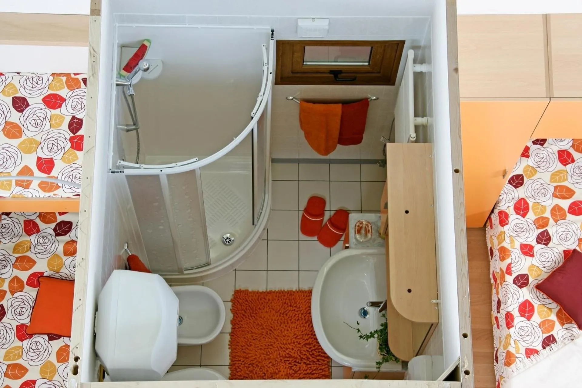 Bathroom in Le Esperidi Camping Ecoresort