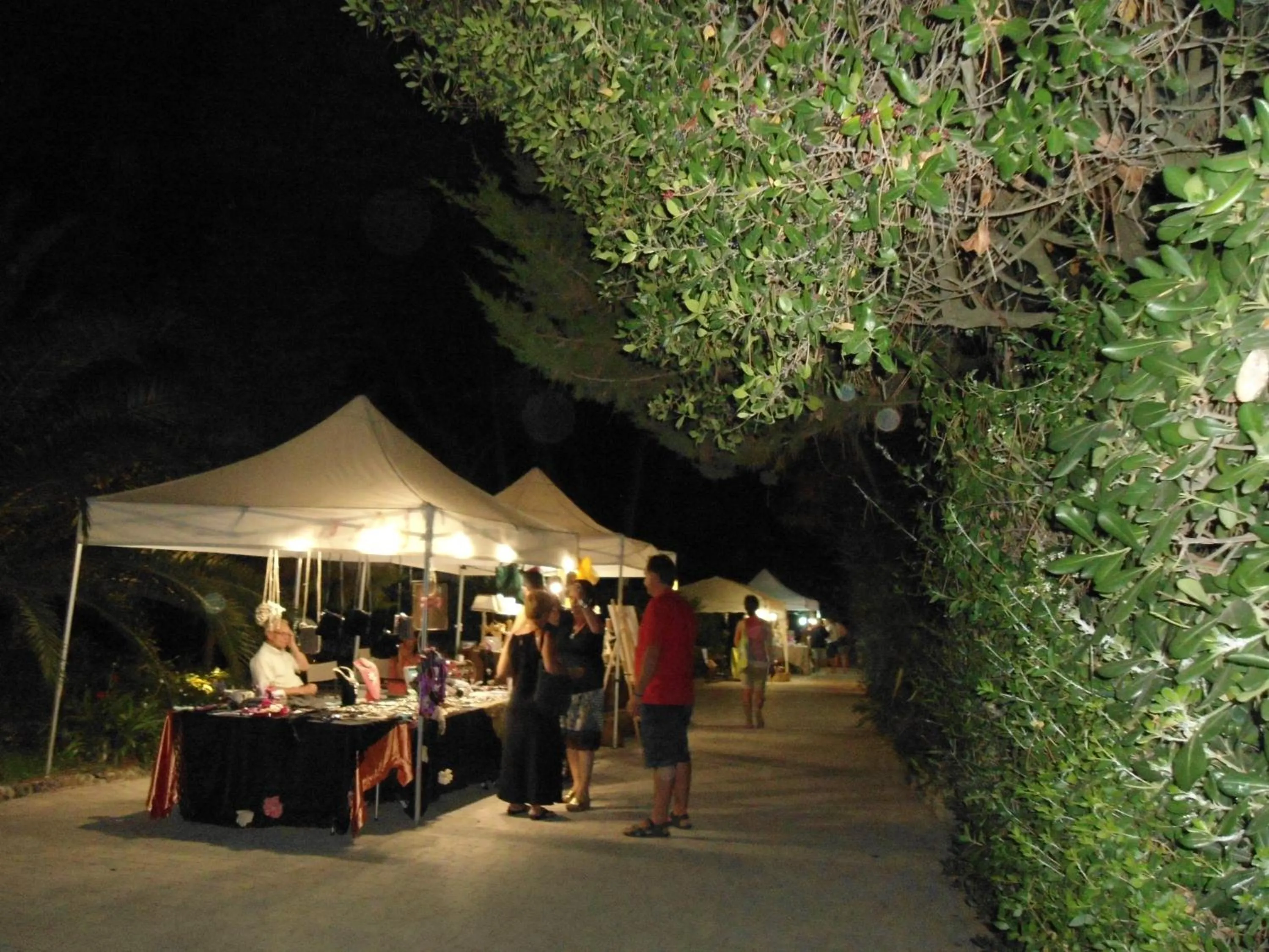Night in Le Esperidi Camping Ecoresort