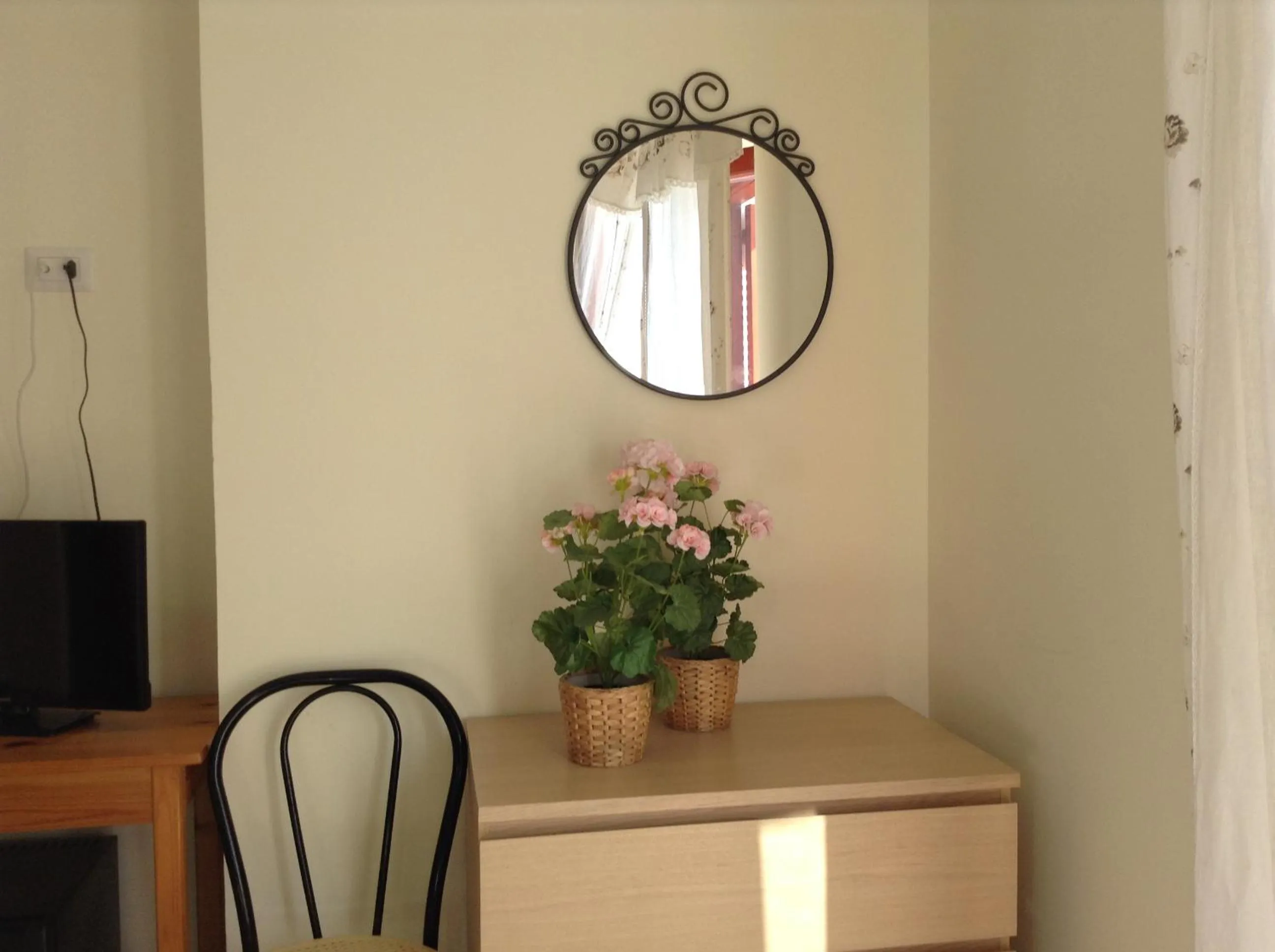 TV and multimedia in Hotel Santa Rosalia