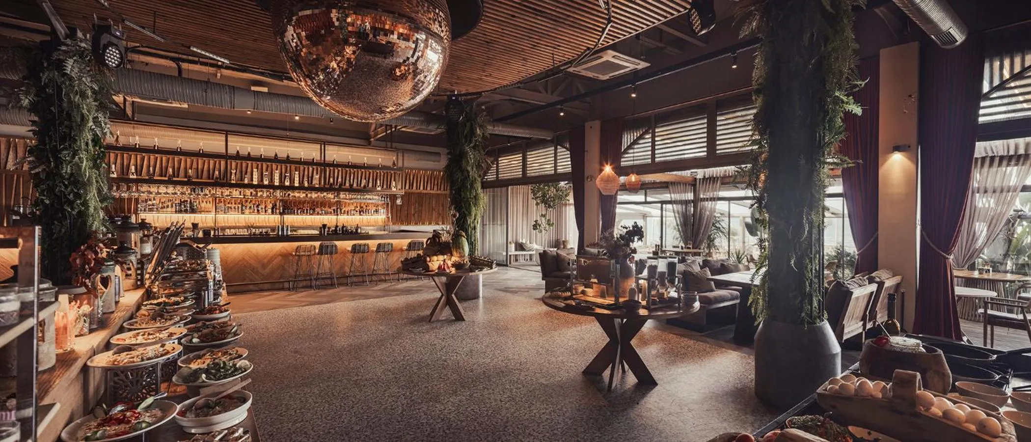 Restaurant/places to eat in Day One Beach Resort & SPA - Adult Only