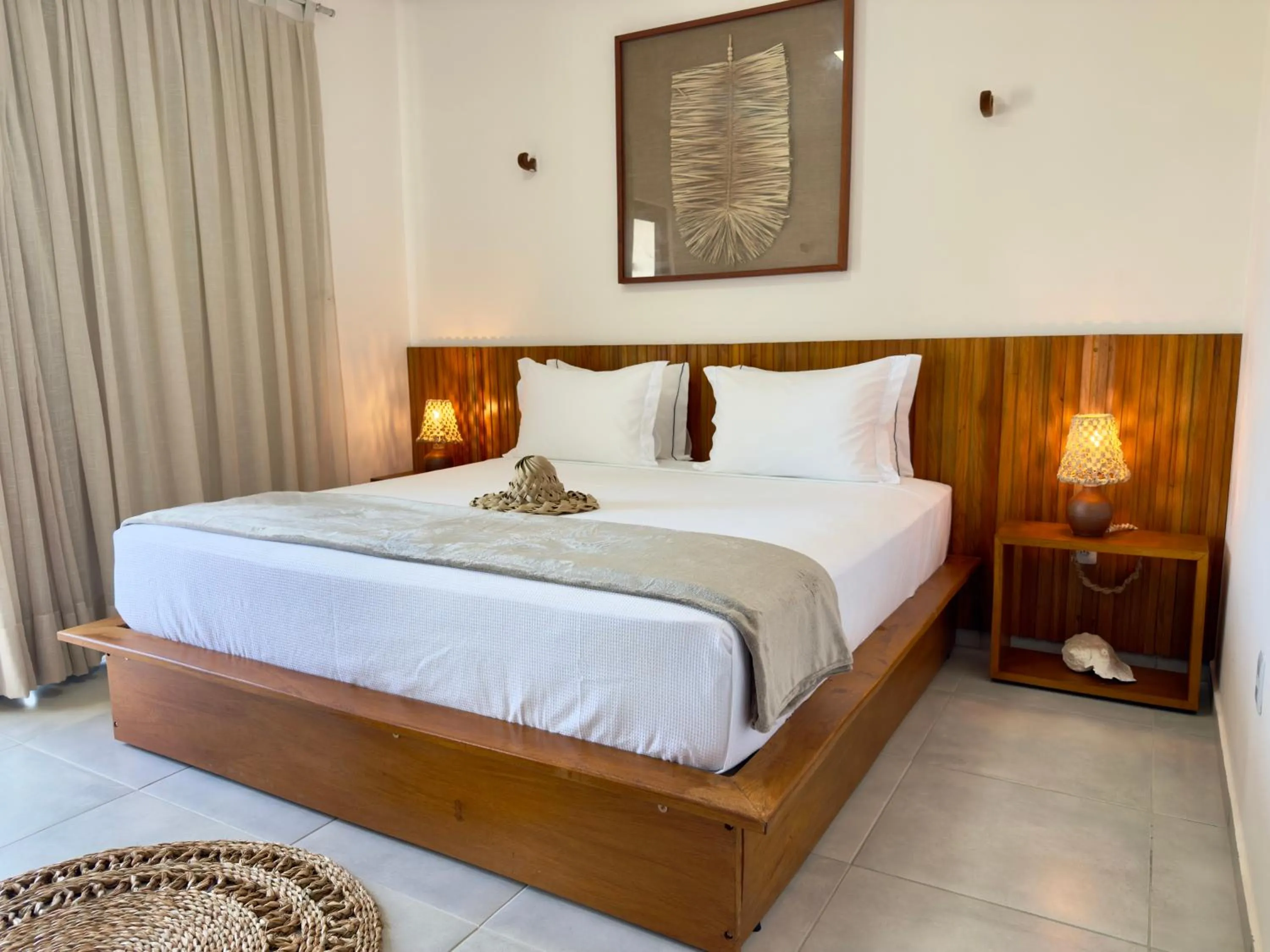 King Room with Sea View in Yahweh Hotel