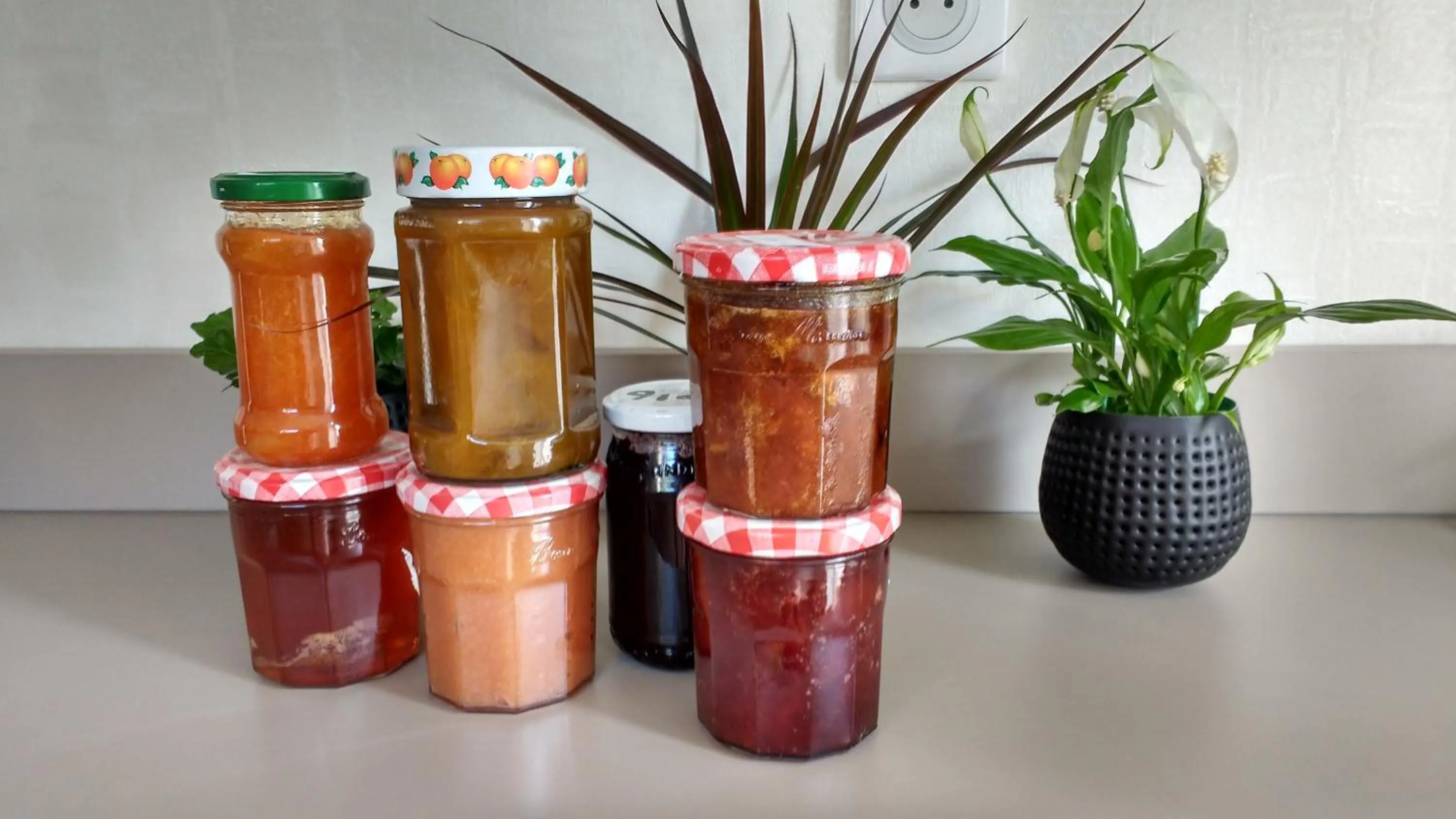 Food close-up in Chambre d'Hôtes Le Tilleul de Canac PARKING privé GRATUIT Petits déjeuners COMPRIS