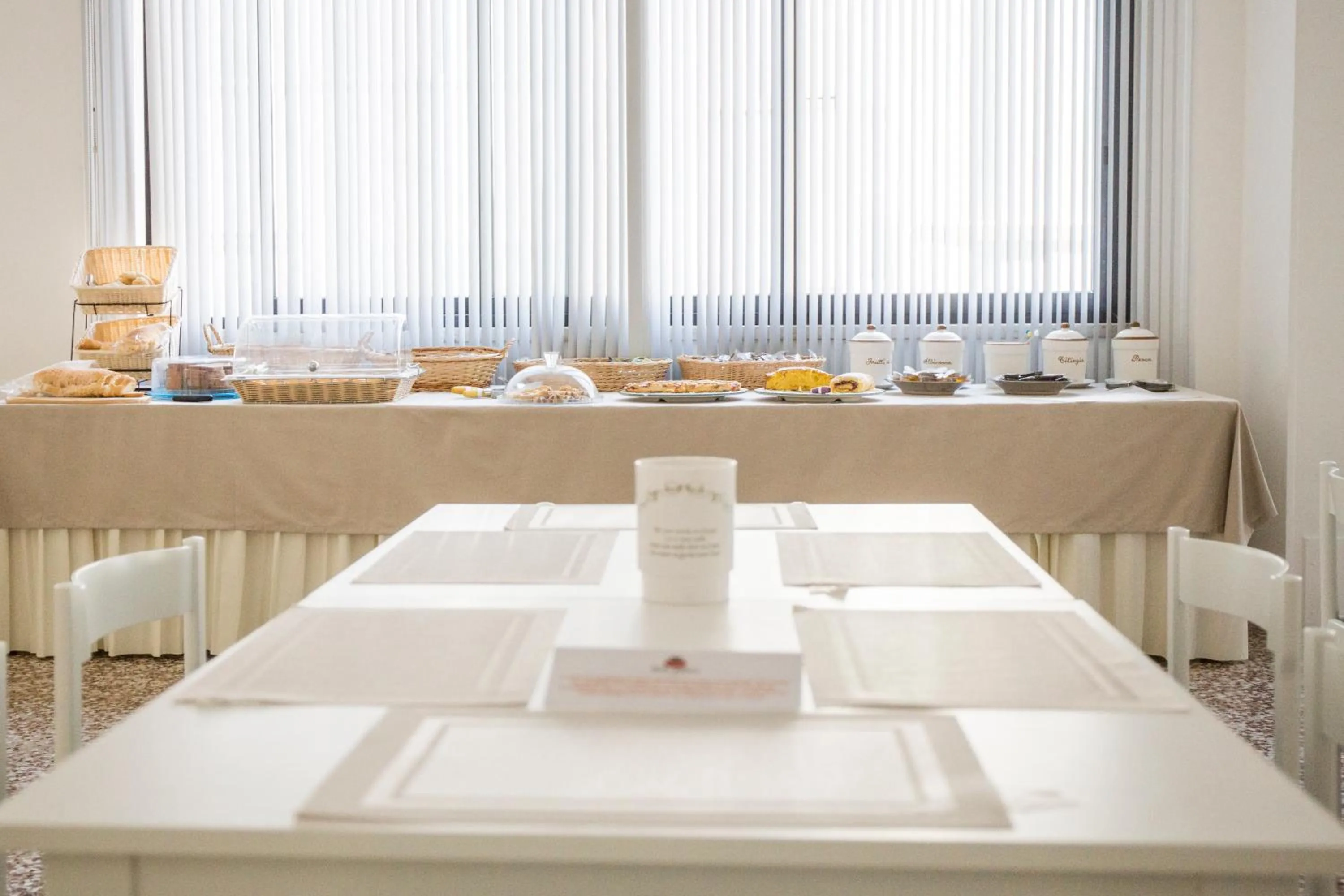 Restaurant/places to eat in B&B Moresco