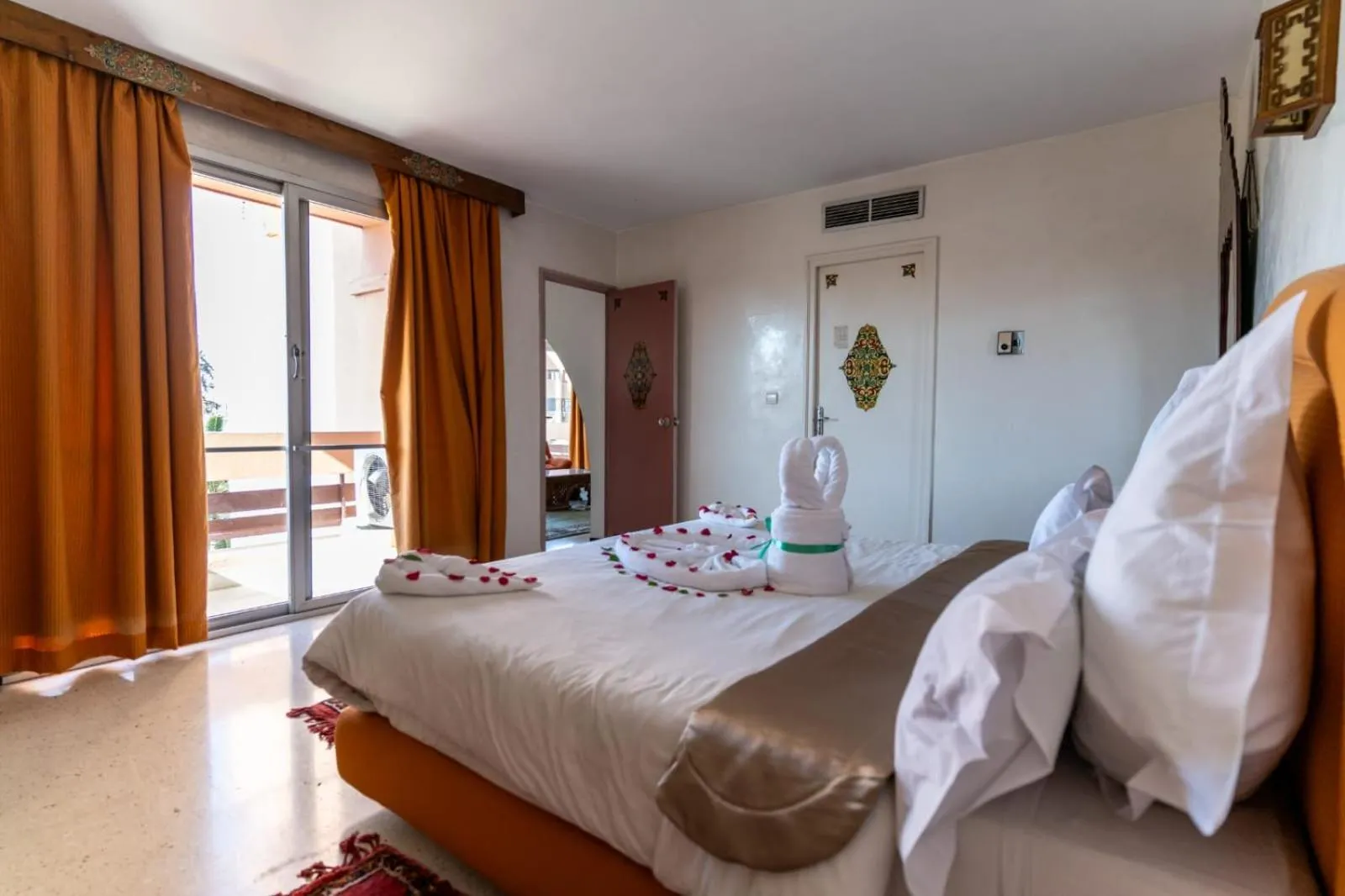 Bed in Hotel Le Grand Imilchil