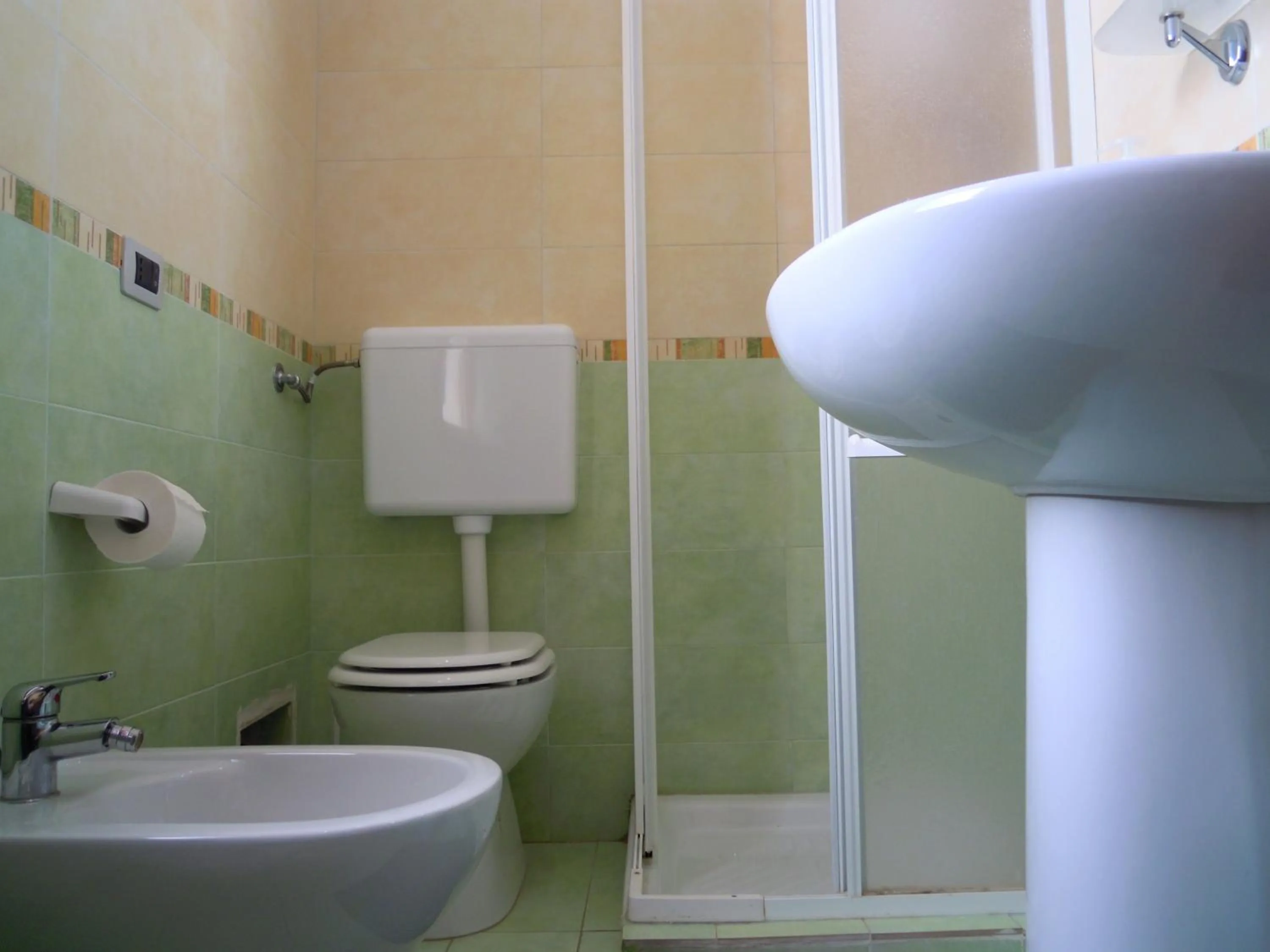 Shower in B&B del Lungomare