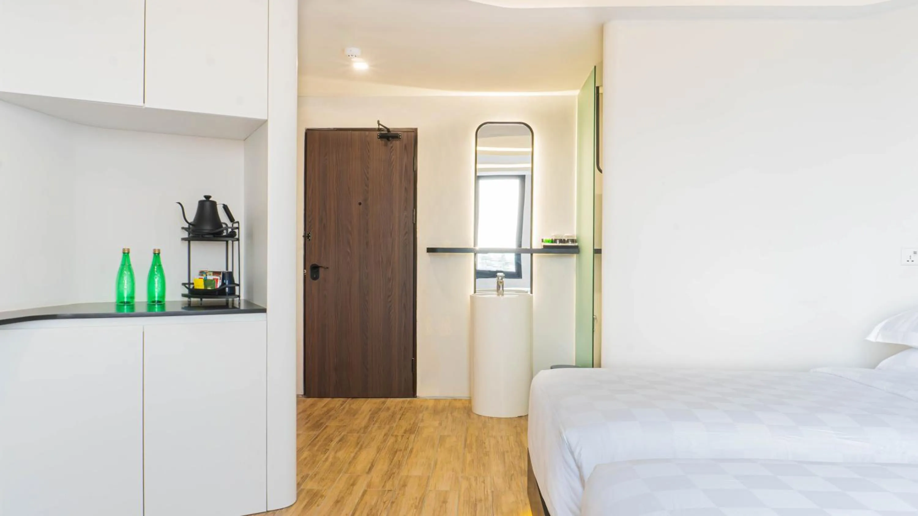 Bedroom, Bed in EXCOTEL Design Hotel Surabaya