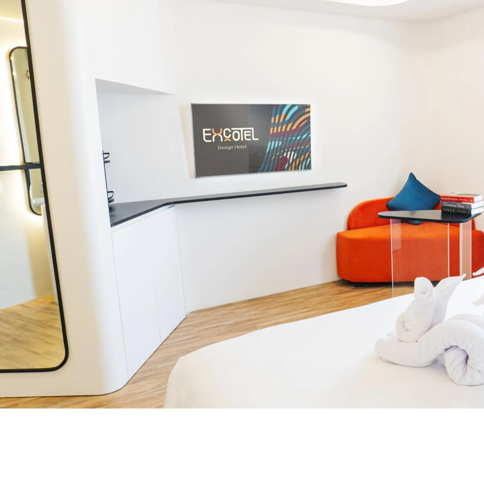 Bedroom, Bed in EXCOTEL Design Hotel Surabaya