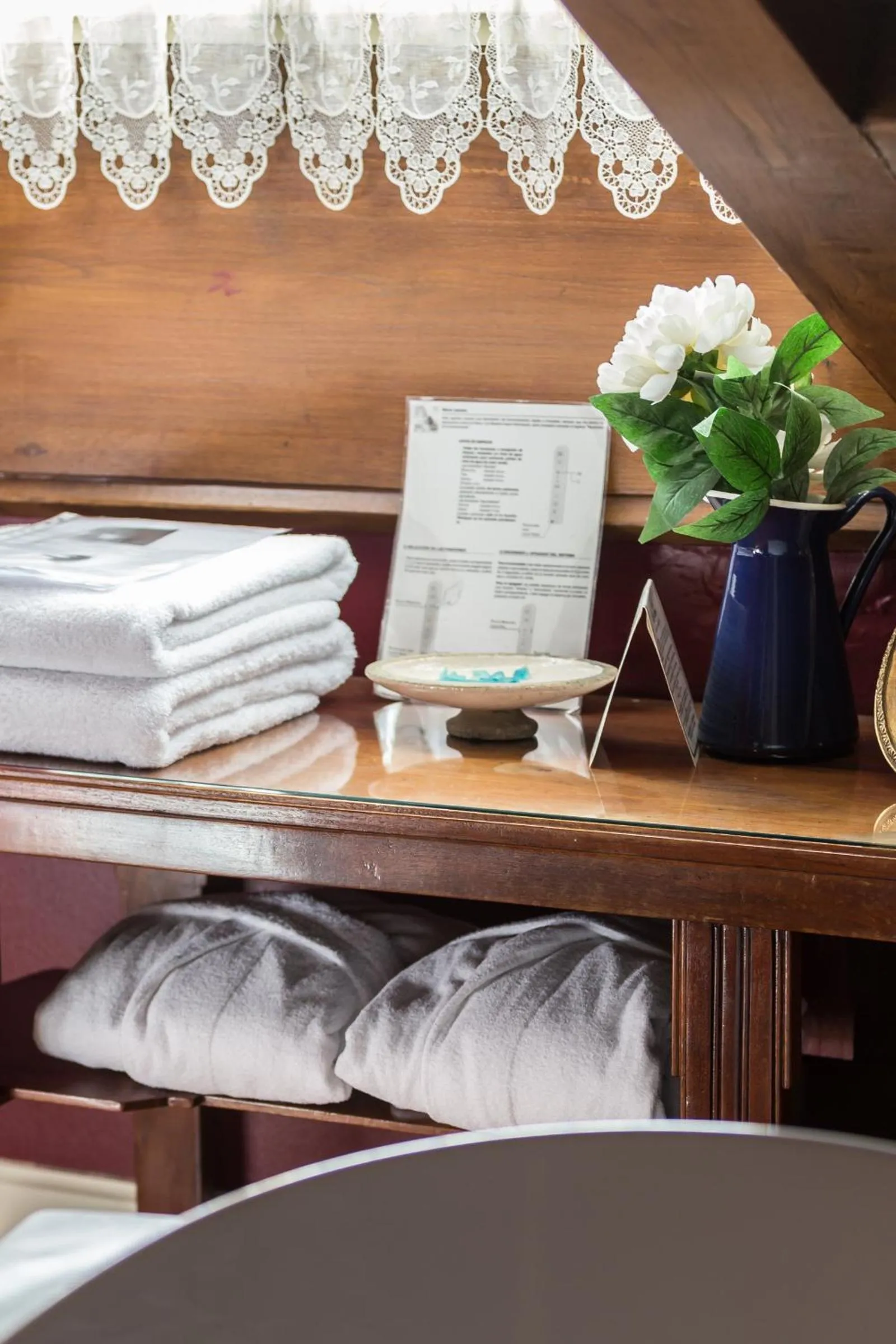 Decorative detail in Hotel Monumento Pazo de Orbán