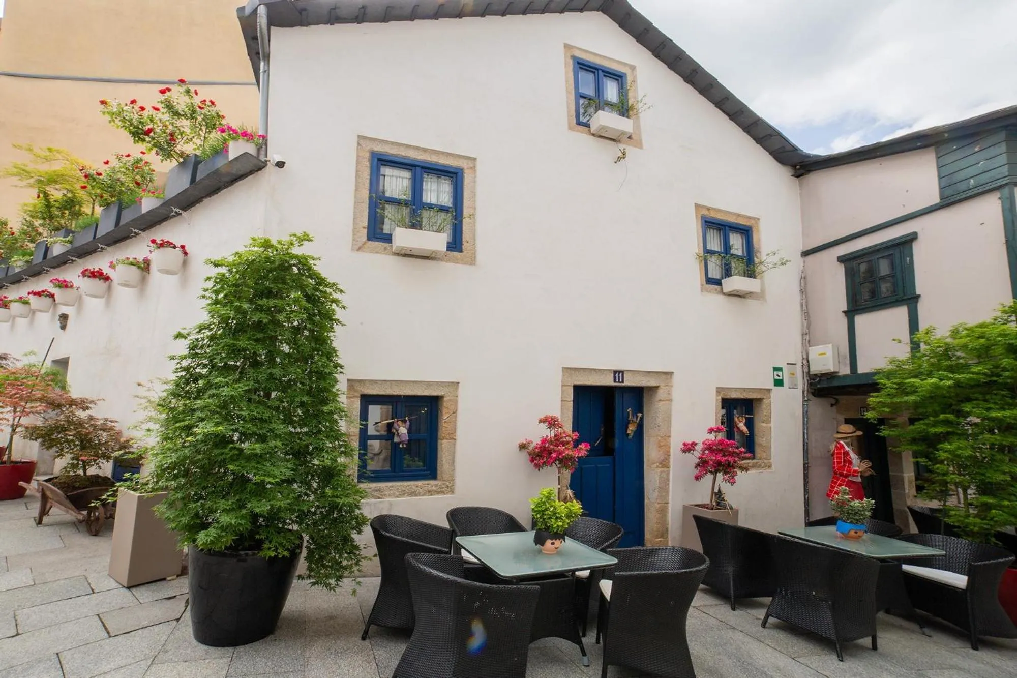 Garden view in Hotel Monumento Pazo de Orbán