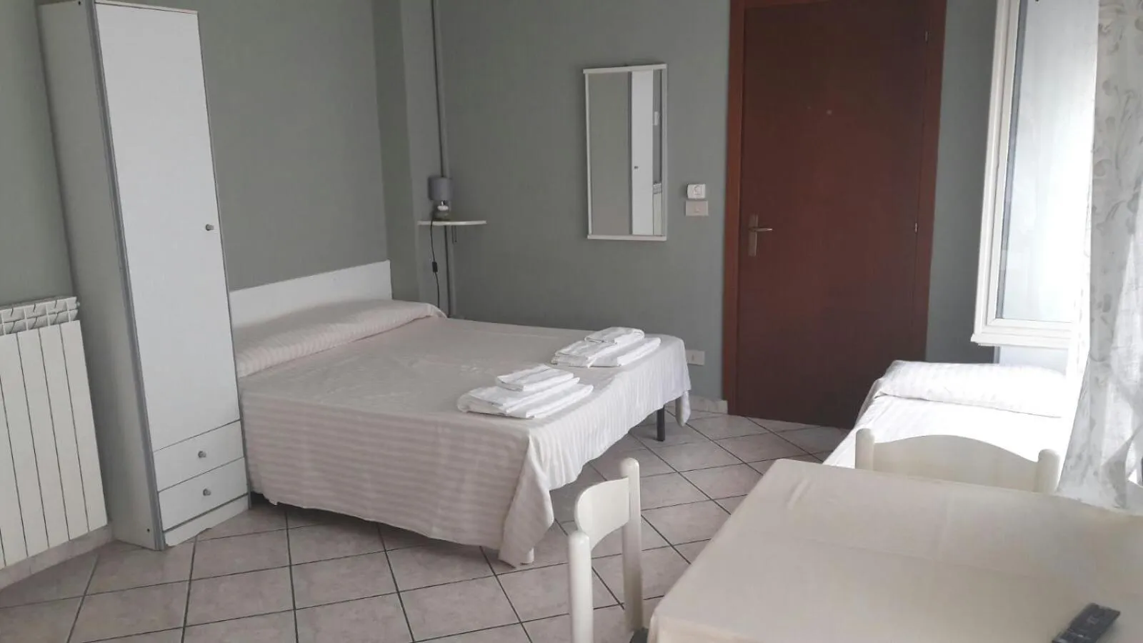 Photo of the whole room in Residence Perla