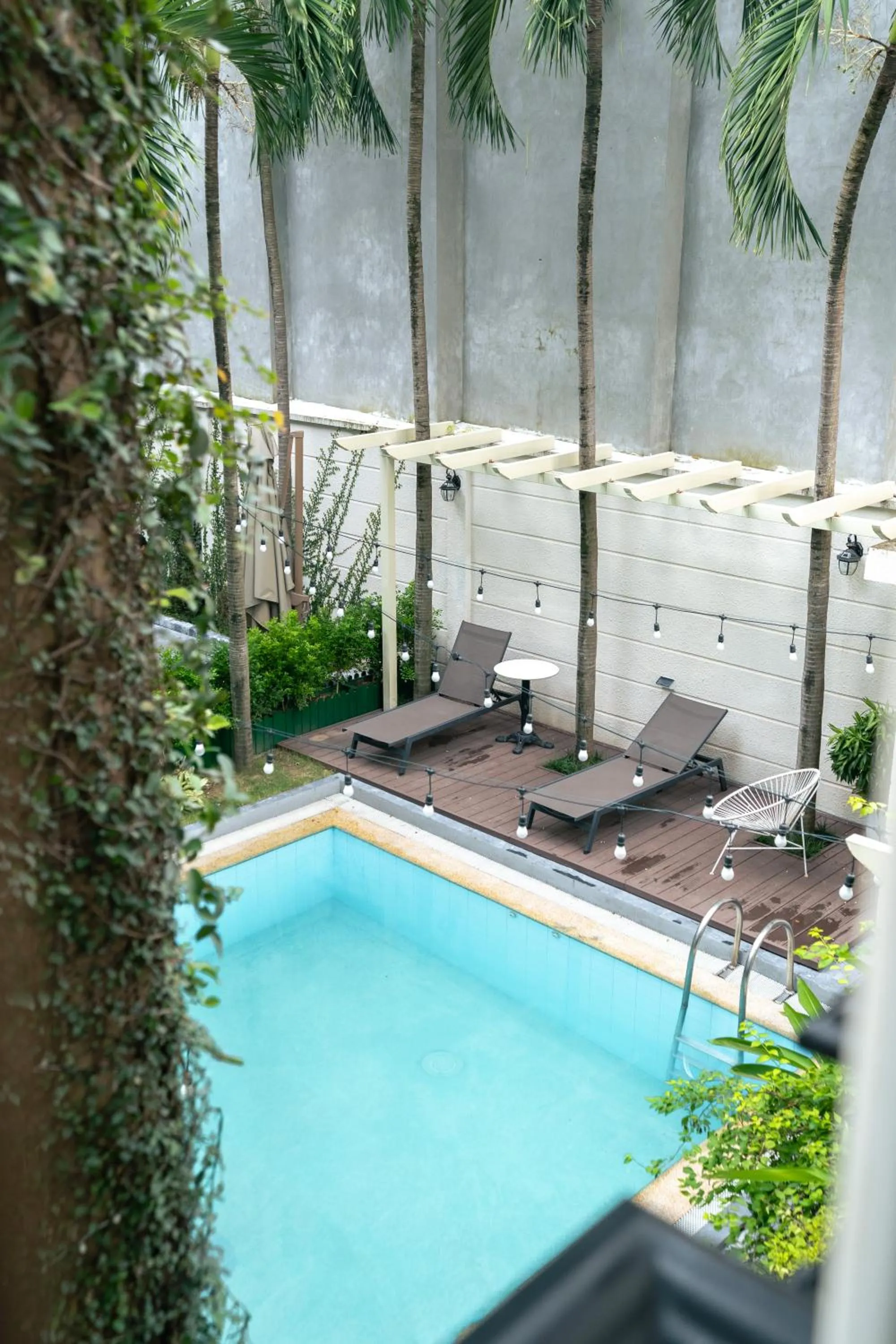 Day in Éclectique Hanoi Homestay