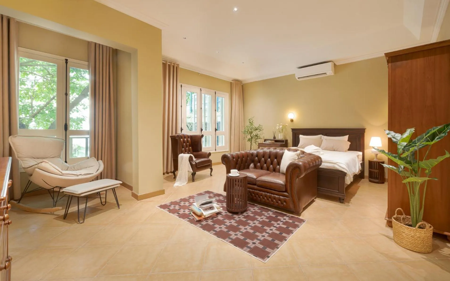 Bed in Éclectique Hanoi Homestay