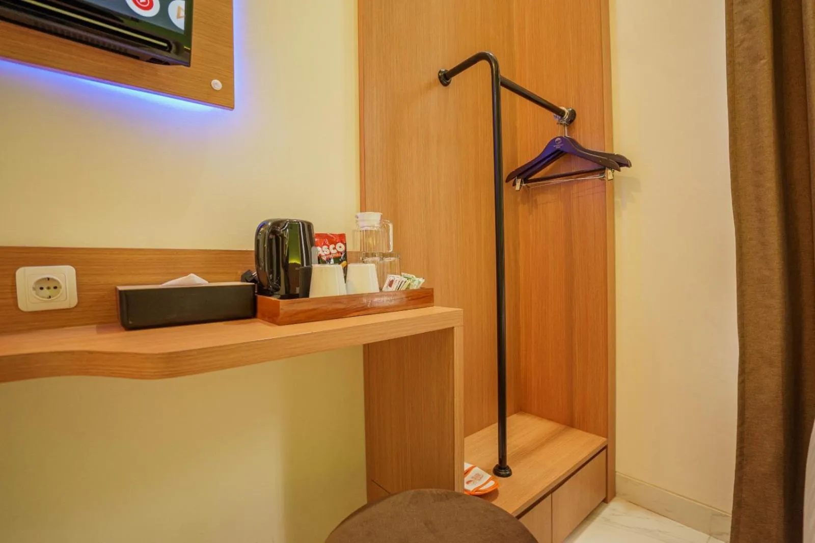 Food and drinks in The Cabin Hotel Lovina Bali