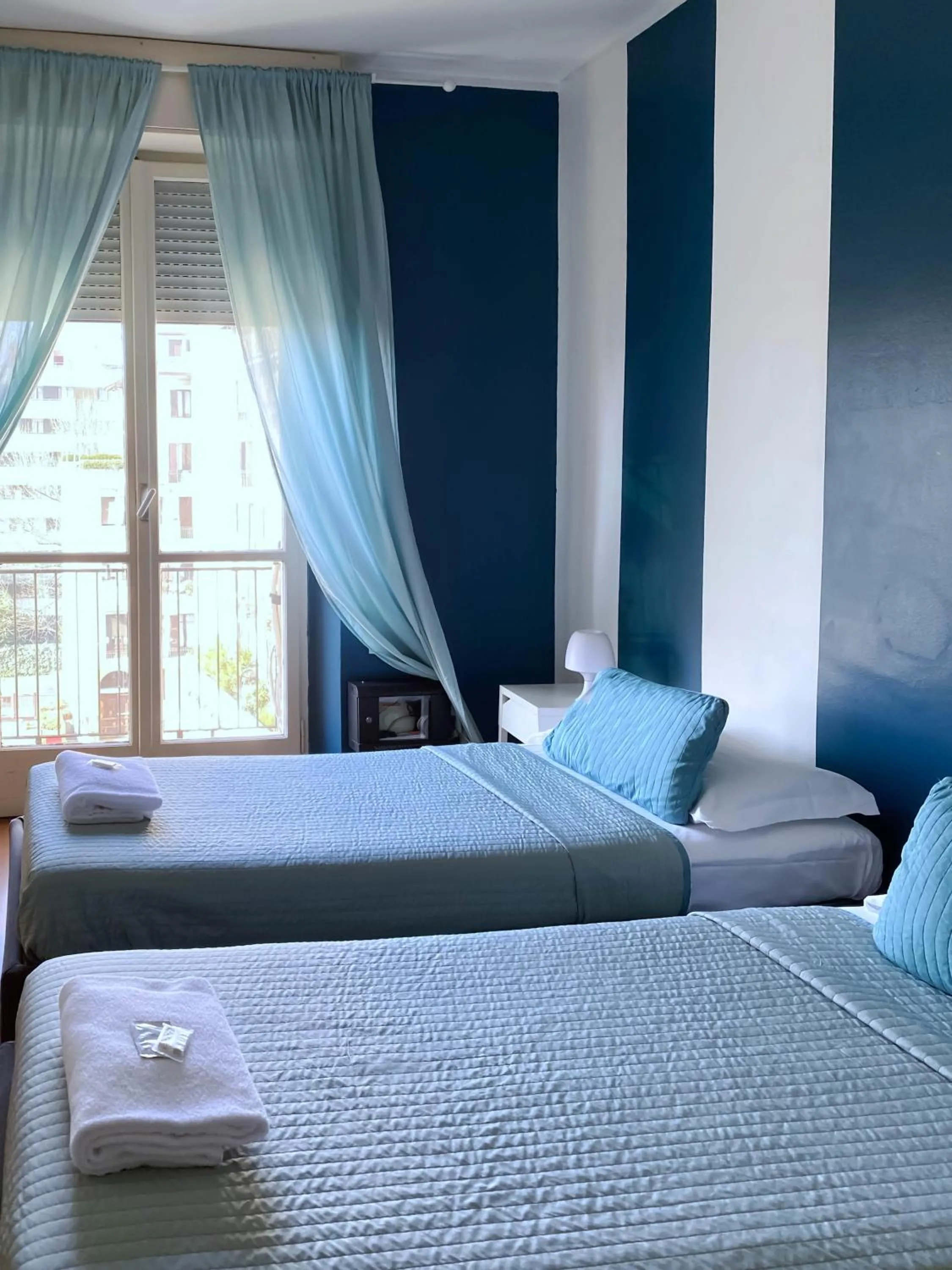 I Am Here - Gioia 71