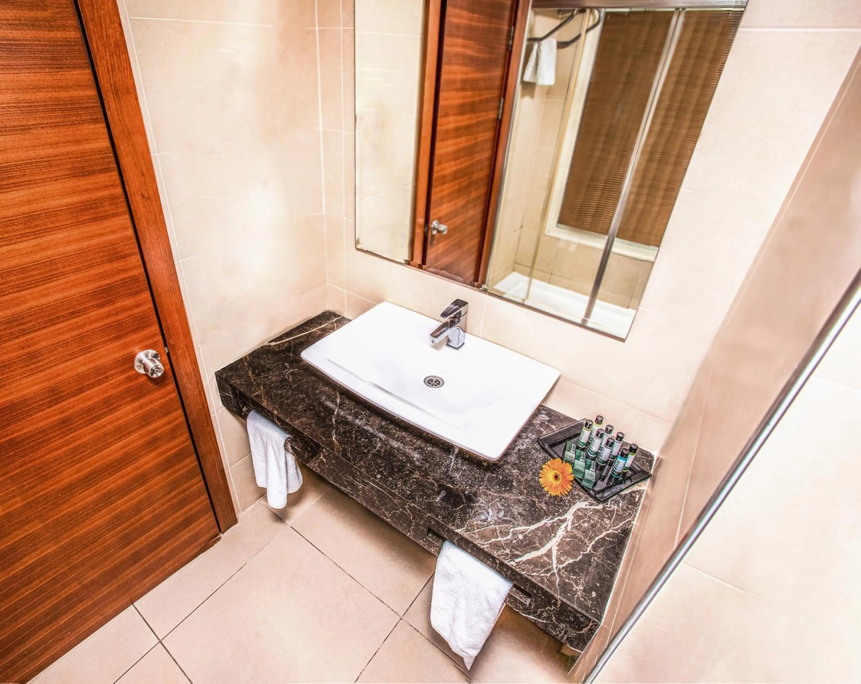 The Green Park Merter