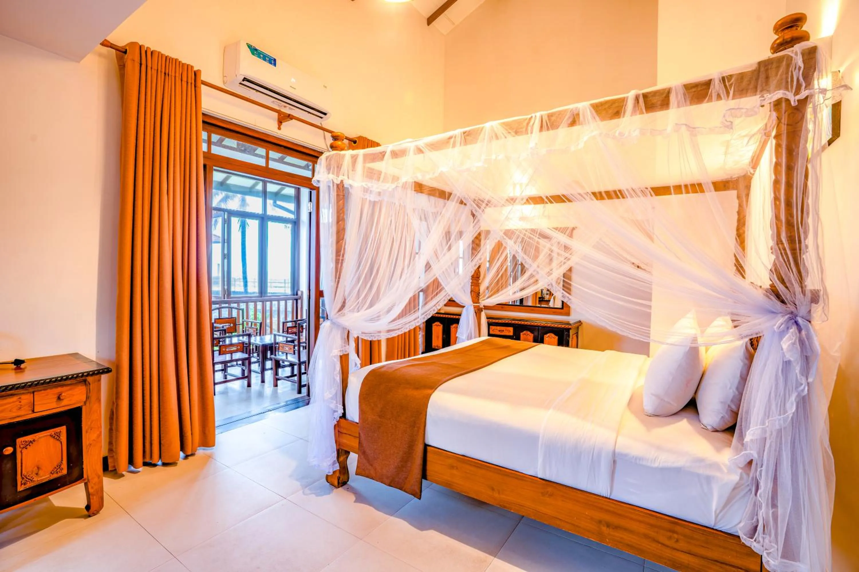 Photo of the whole room, Bed in Amara White Villa