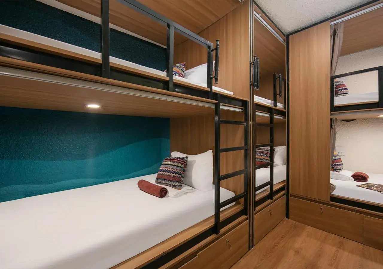 Single Bed in 6-Bed Dormitory Room in Wanderlust Station Hostel Single Bed in 6-Bed Dormitory Room in Wanderlust Station Hostel