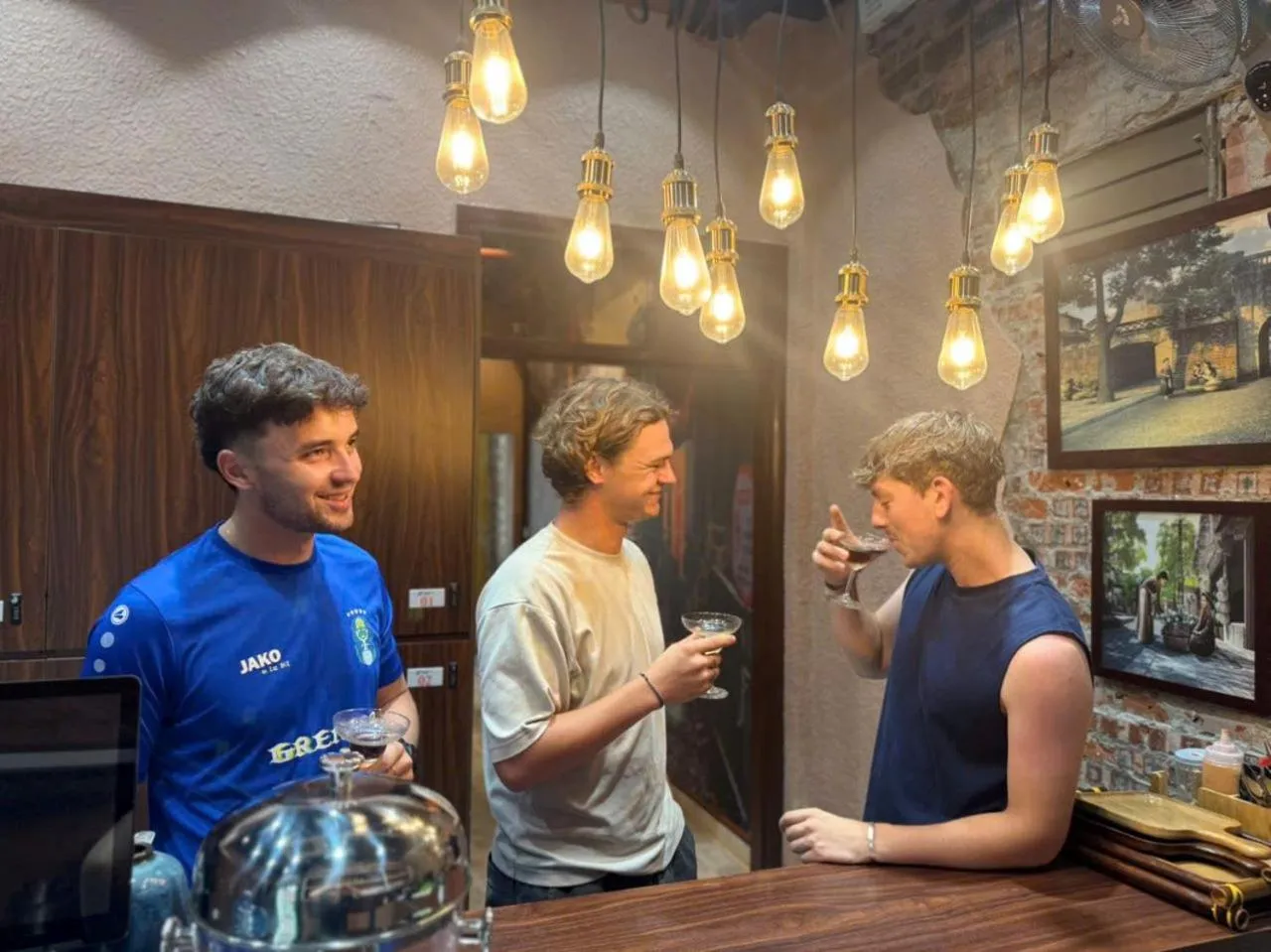 Lounge or bar in Wanderlust Station Hostel