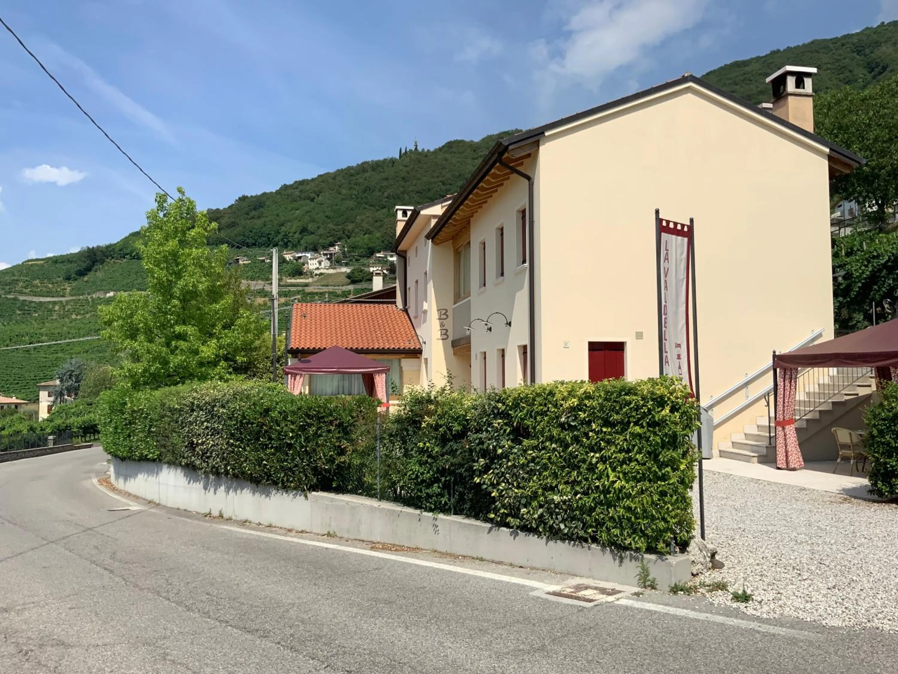 Property building in La Valdella