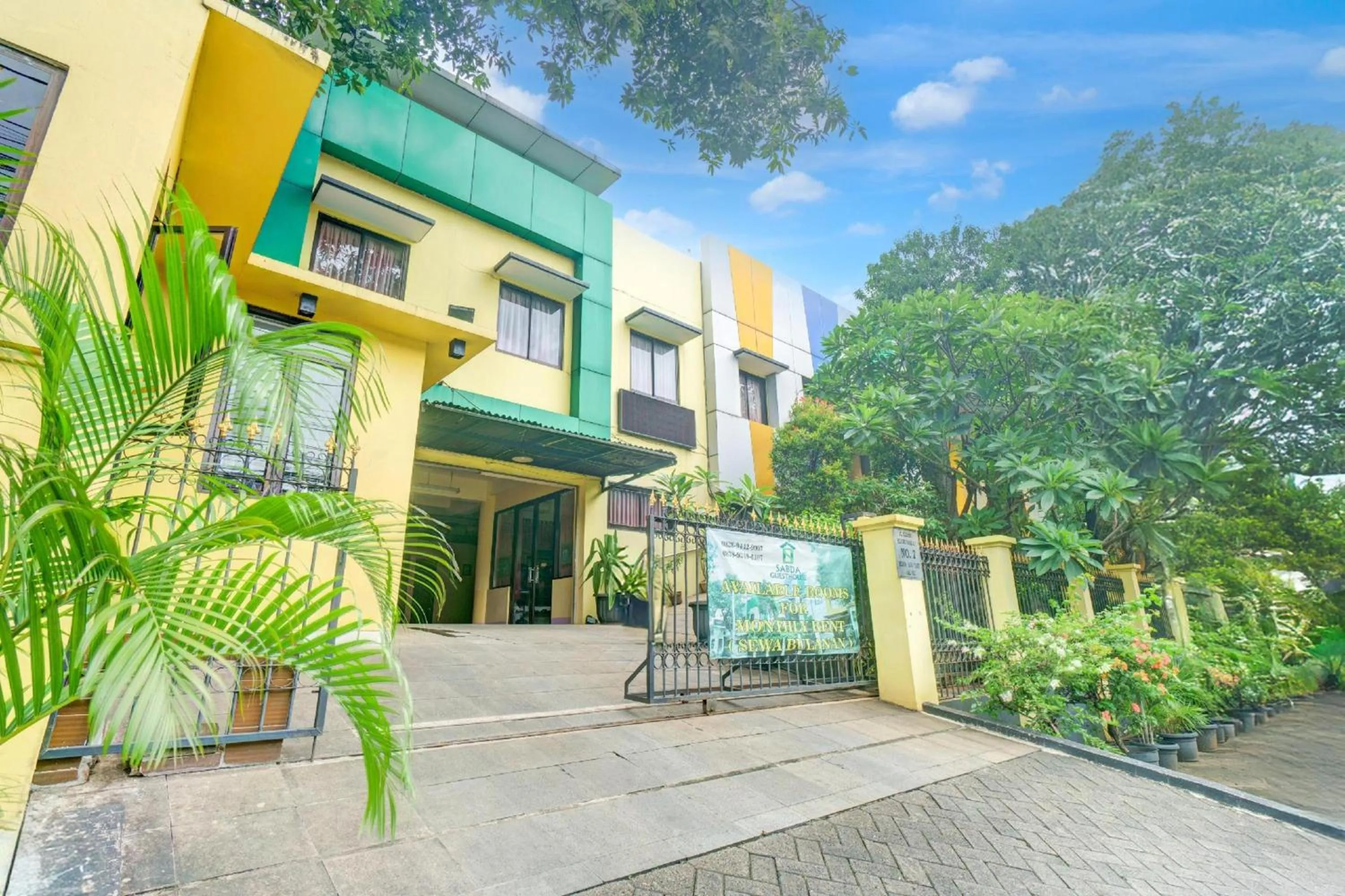 Property building in Hotel O Tebet Near Tebet Station Formerly Sabda Guest House