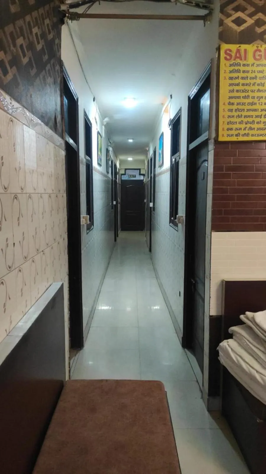 Bed in Shri Sai Guest House