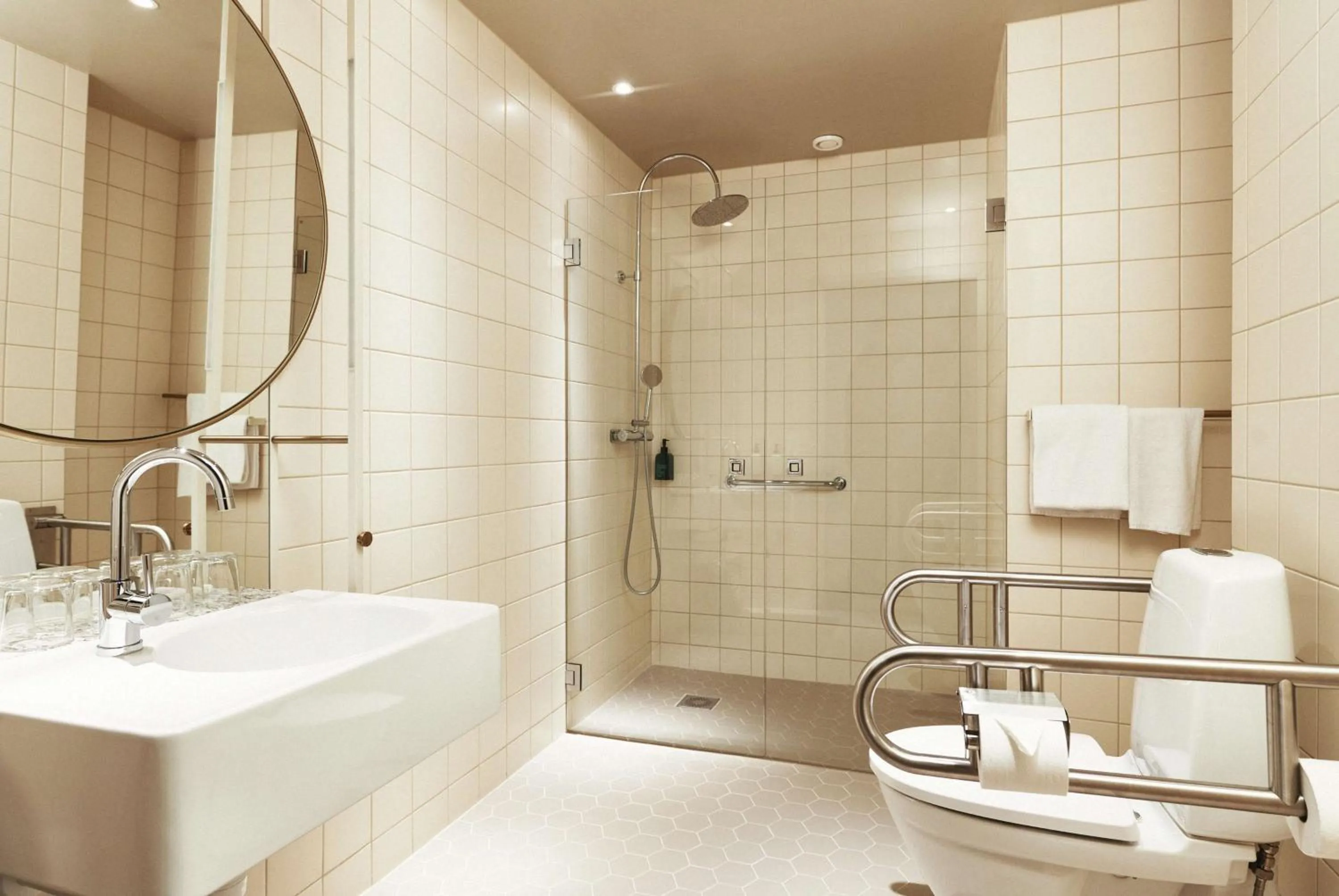 Bathroom in Scandic Go, Upplandsgatan 4