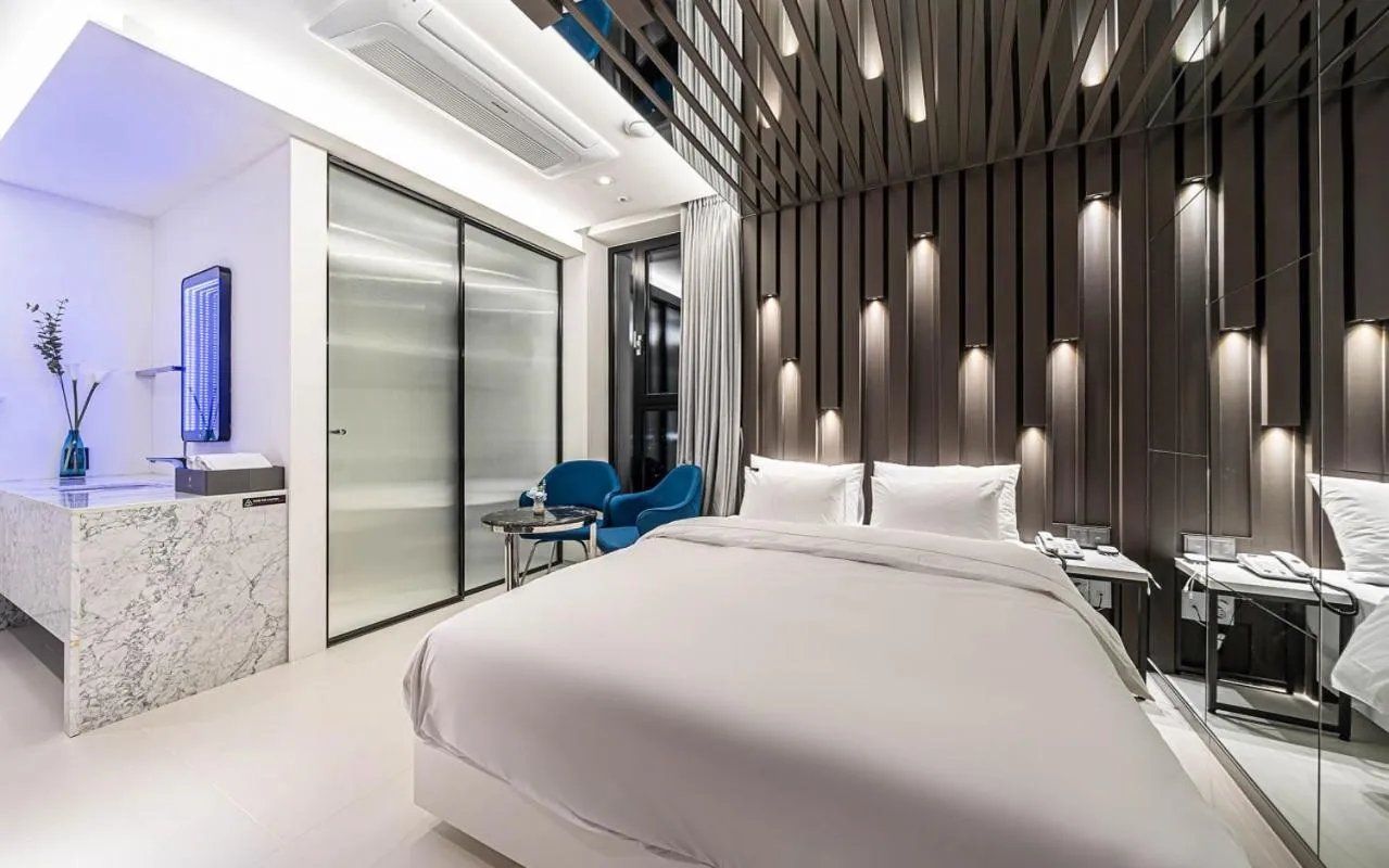 Bed in Forestar Hotel