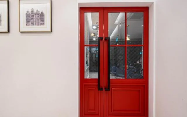 Restaurant/places to eat in Forestar Hotel