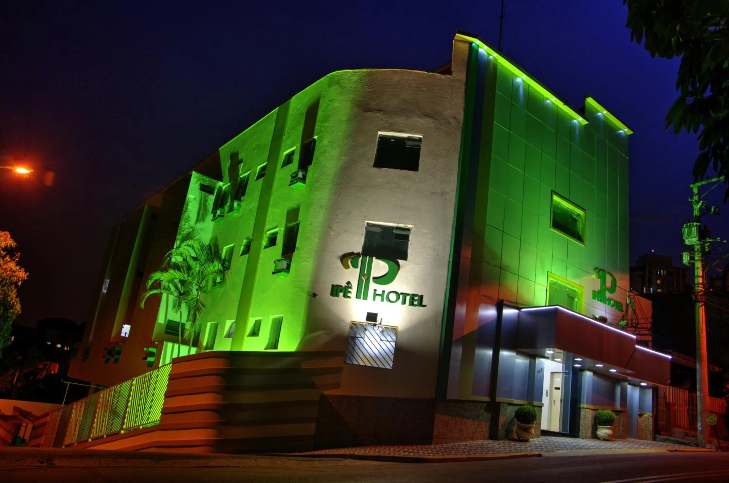 Property building in Ipê Guaru Hotel
